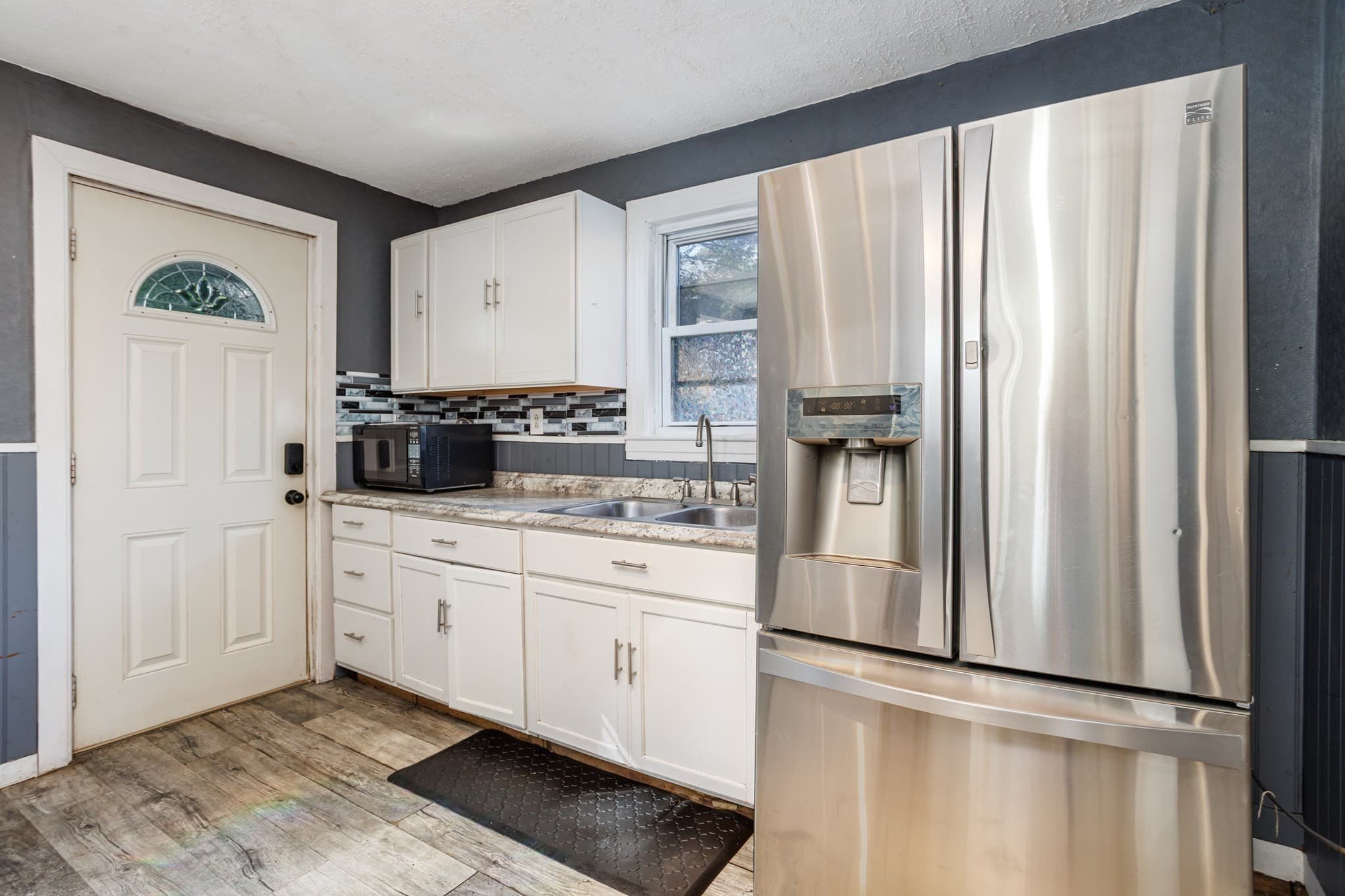Single Family Residence at 144 Blossom St, Fitchburg MA 01420, Fitchburg, photo 14 of 34