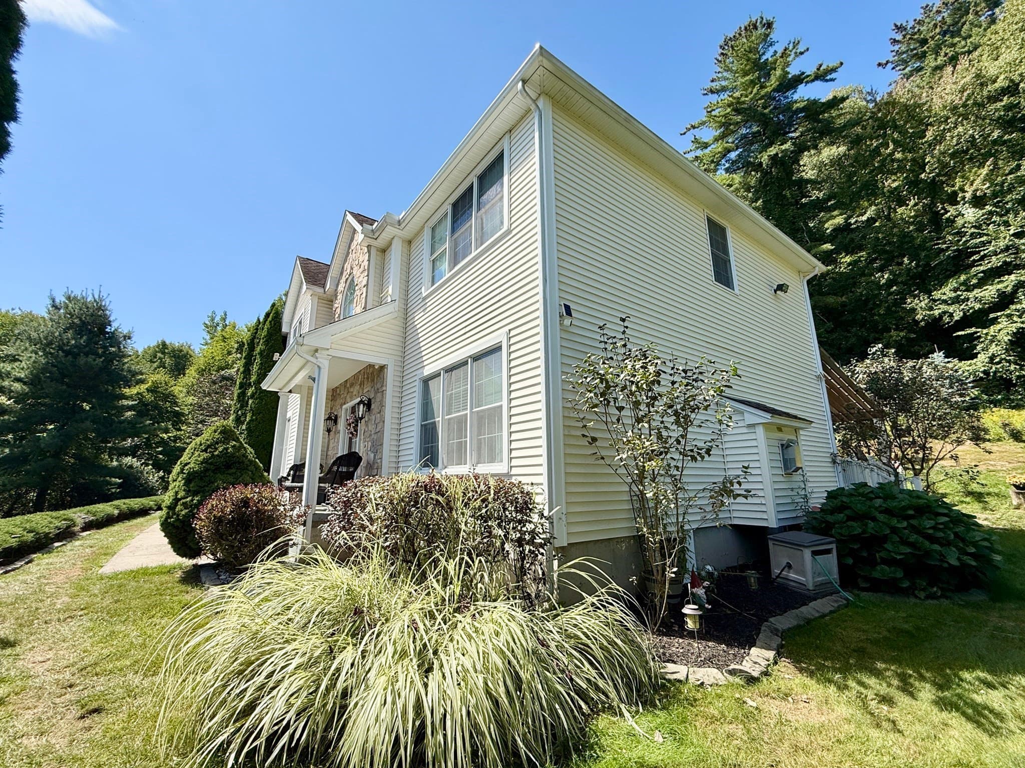Single Family Residence at 41 Plumtree Way, Agawam MA 01030, Agawam, photo 6 of 22