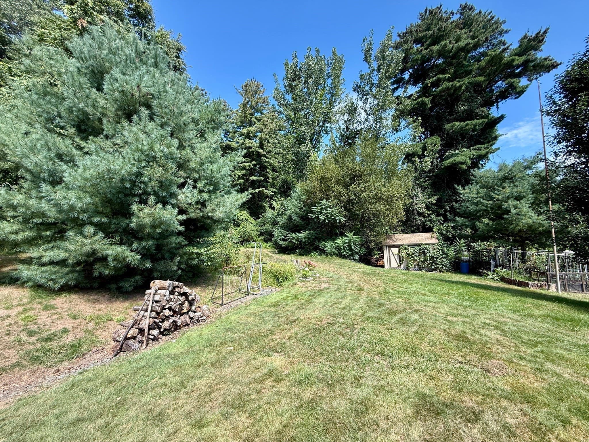 Single Family Residence at 41 Plumtree Way, Agawam MA 01030, Agawam, photo 5 of 22