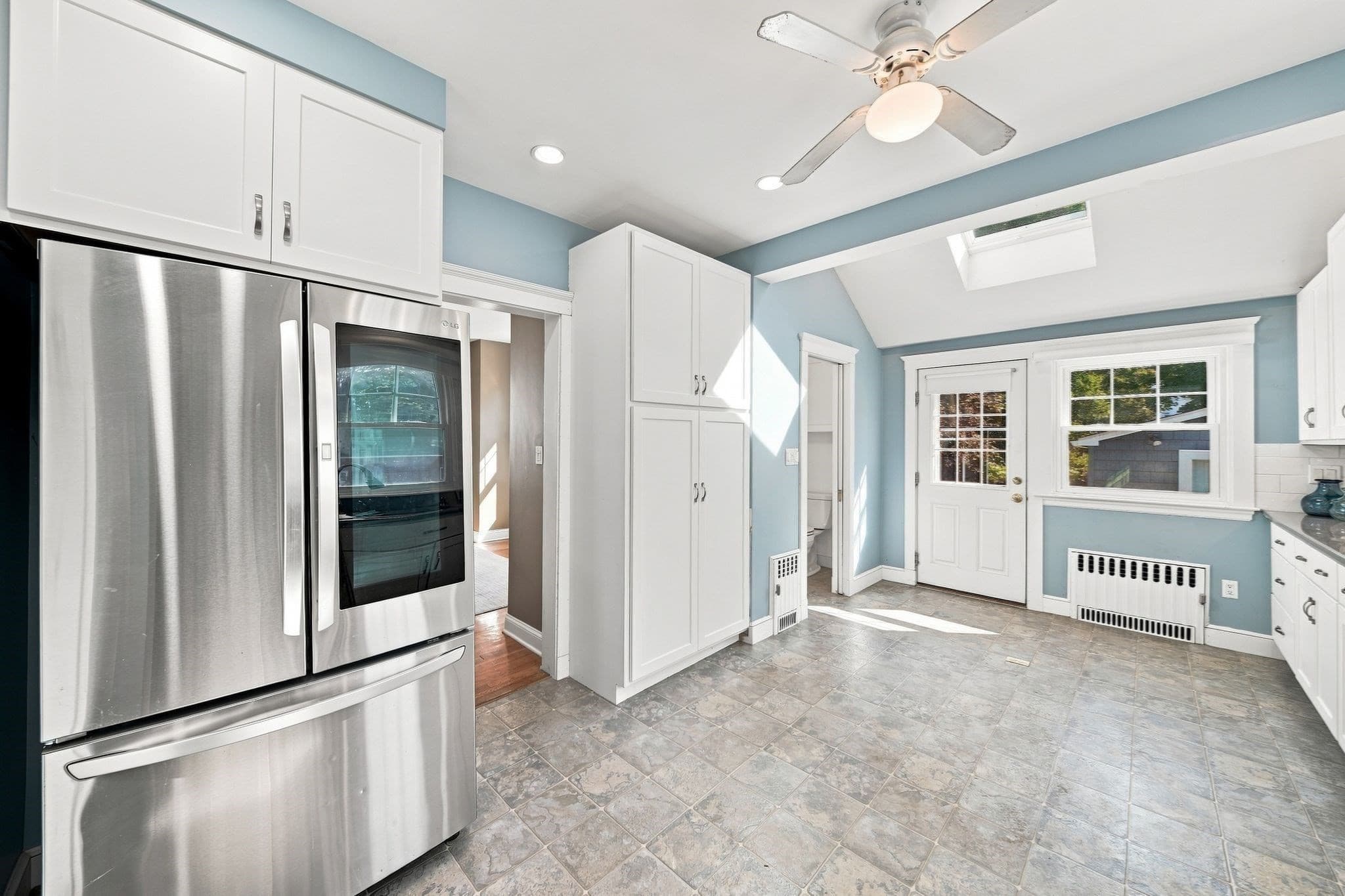 Single Family Residence at 54 Emerson Street, Wakefield MA 01880, Wakefield, photo 9 of 38