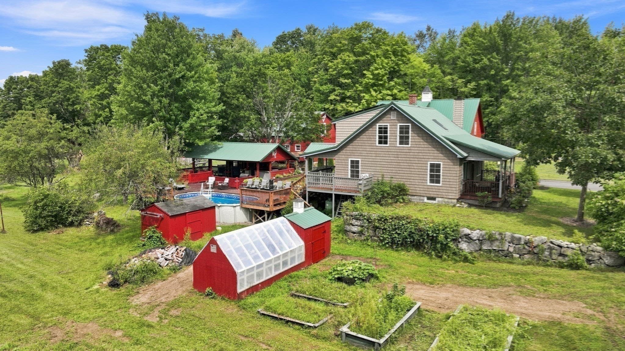 Single Family Residence at 181 Wheeler Ave, Orange MA 01364, photo 35 of 41