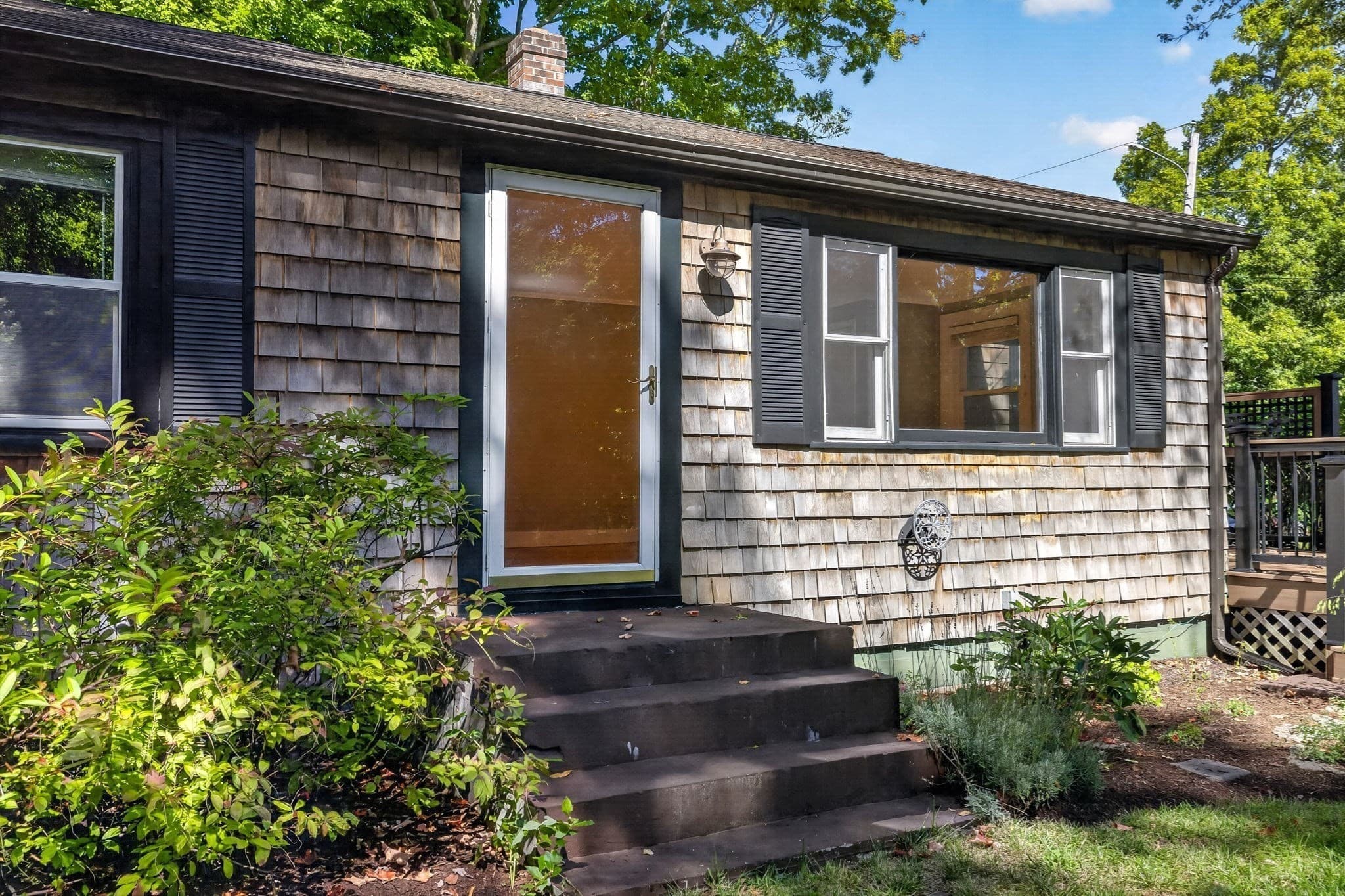 Single Family Residence at 10 Hayward St, Randolph MA 02368, Randolph, photo 23 of 35
