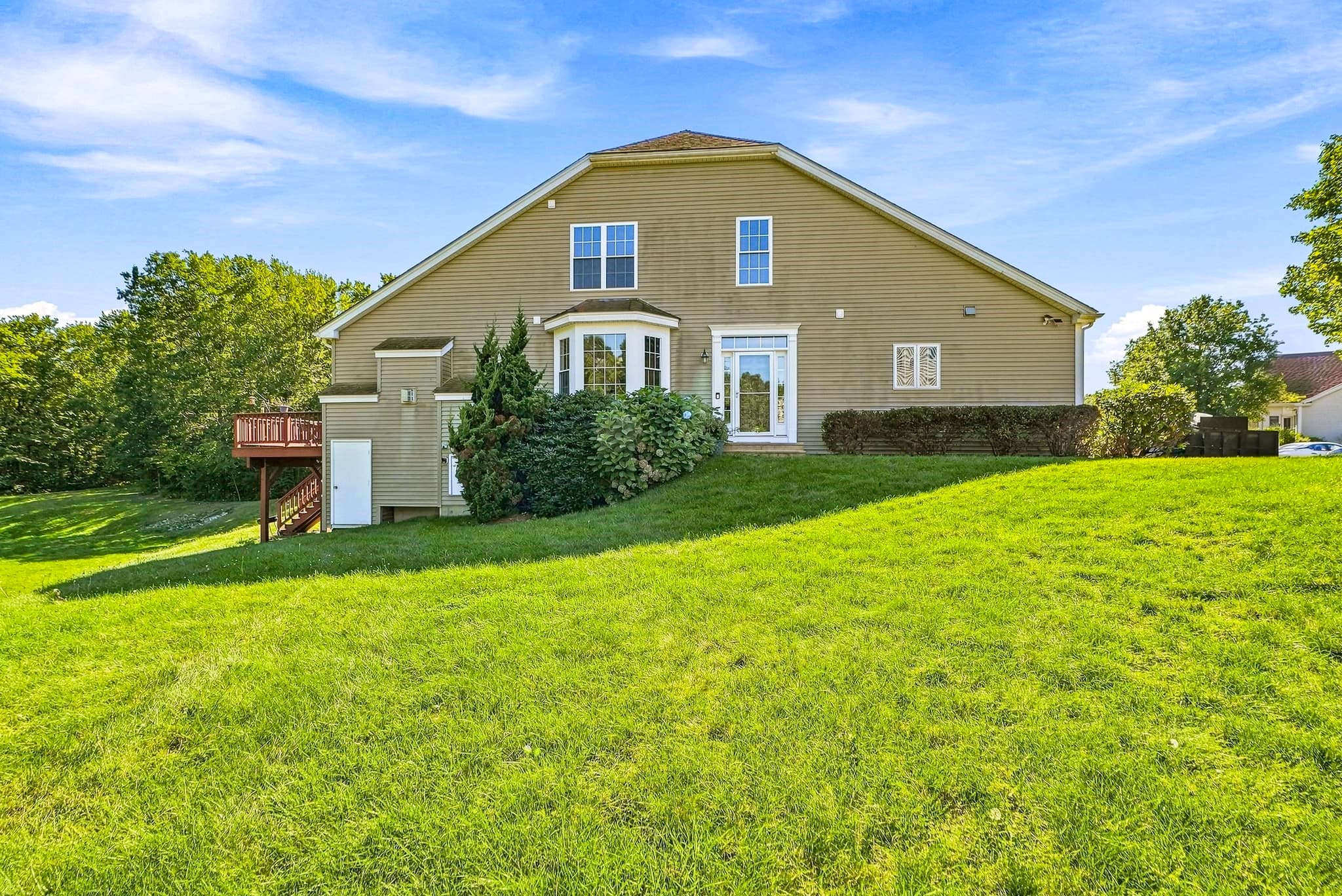 Condominium at 38 Cherry Ln # 38, Grafton MA 01560, photo 2 of 41