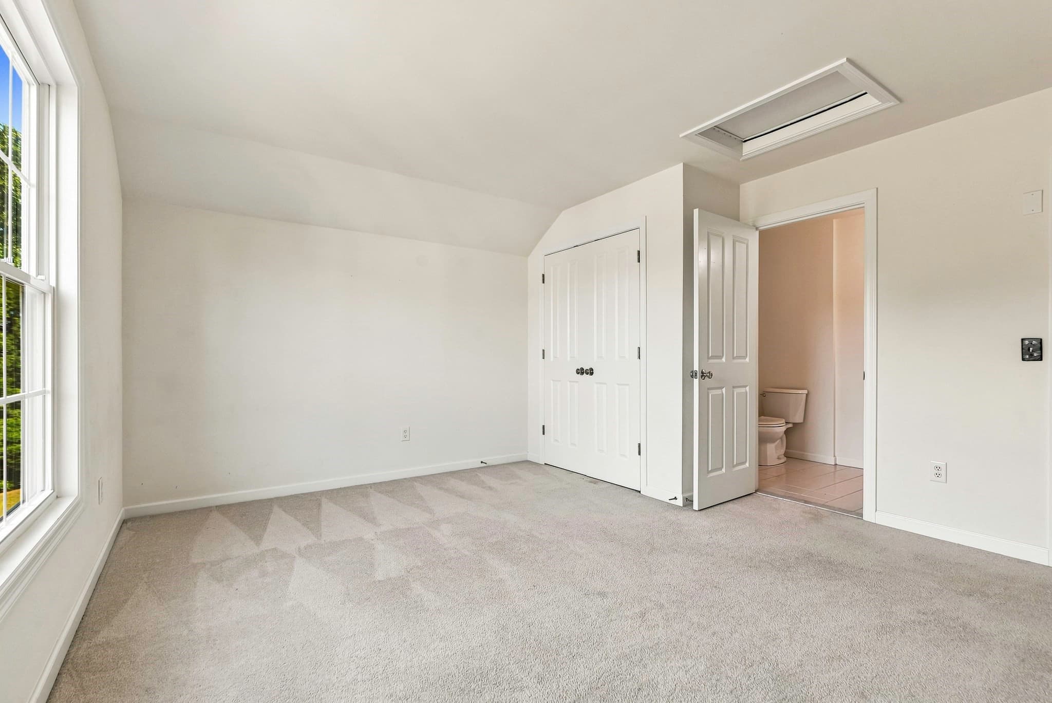 Condominium at 38 Cherry Ln # 38, Grafton MA 01560, photo 40 of 41