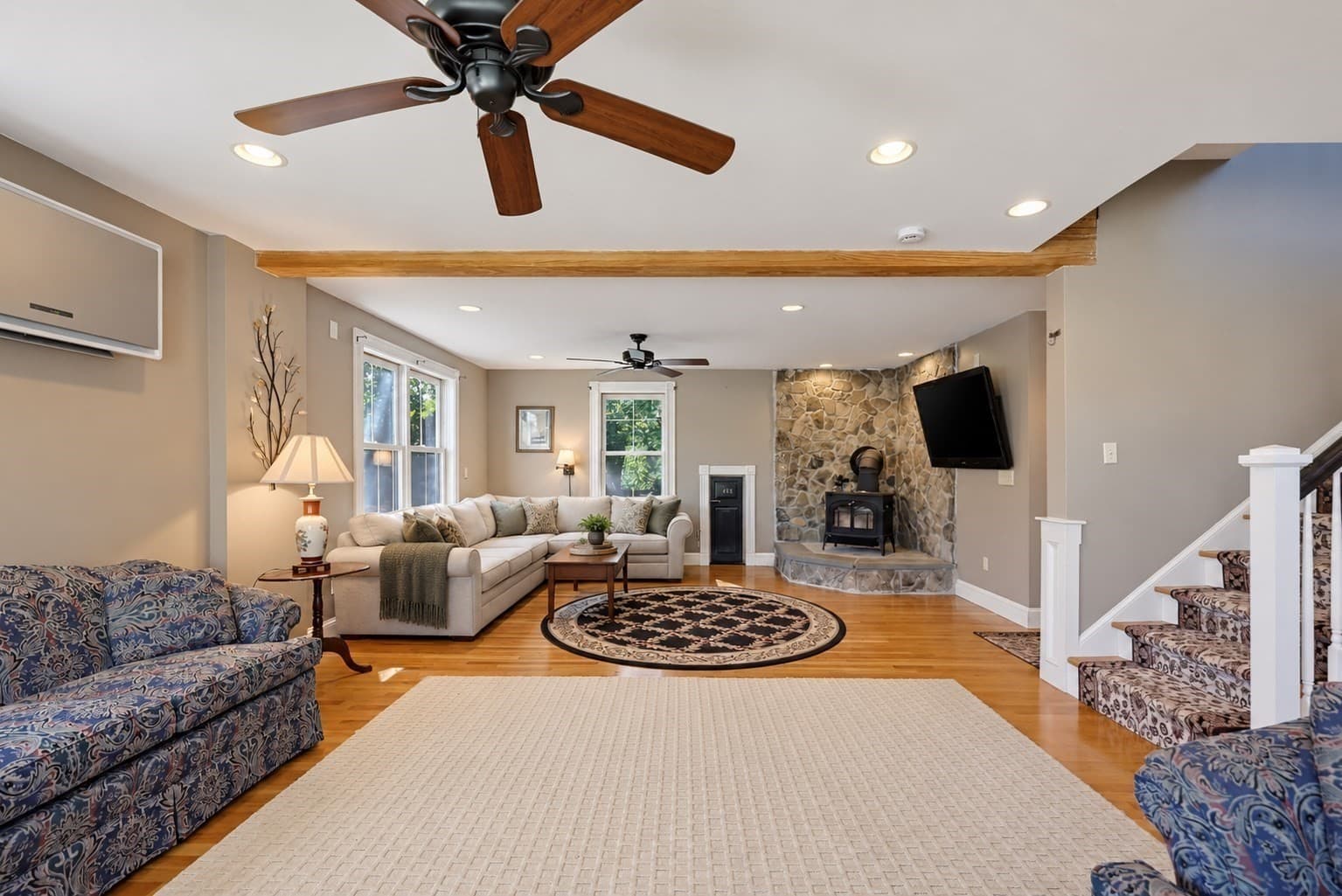 Single Family Residence at 40 Lydon, Norwood MA 02062, Norwood, photo 13 of 42