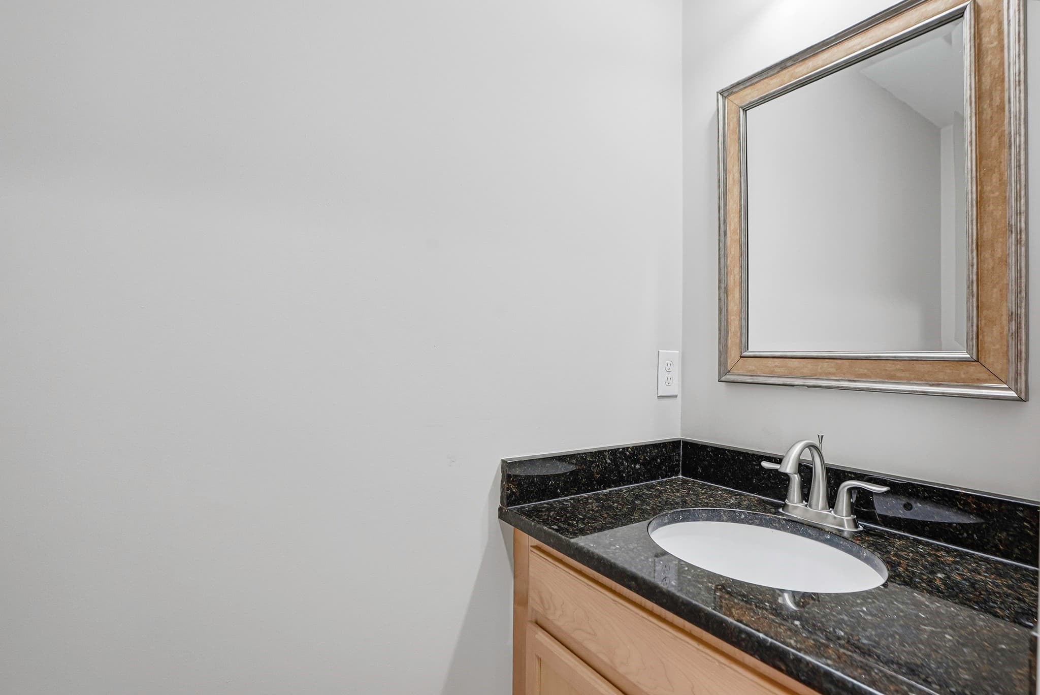Condominium at 3 Woodbridge Court # 3, Grafton MA 01536, Grafton, photo 12 of 42