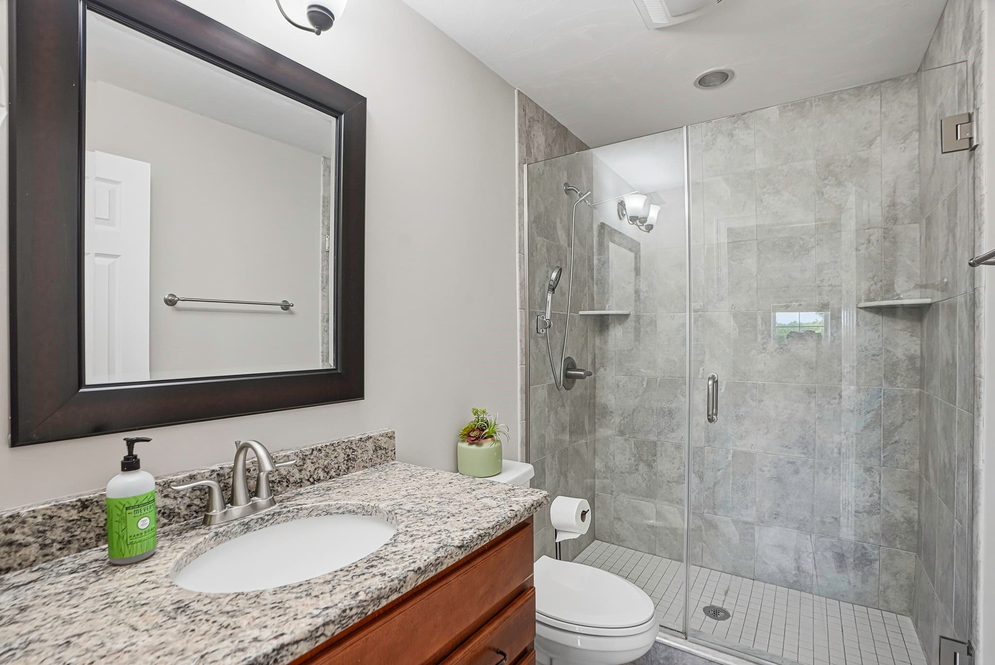 Condominium at 3 Woodbridge Court # 3, Grafton MA 01536, Grafton, photo 10 of 42