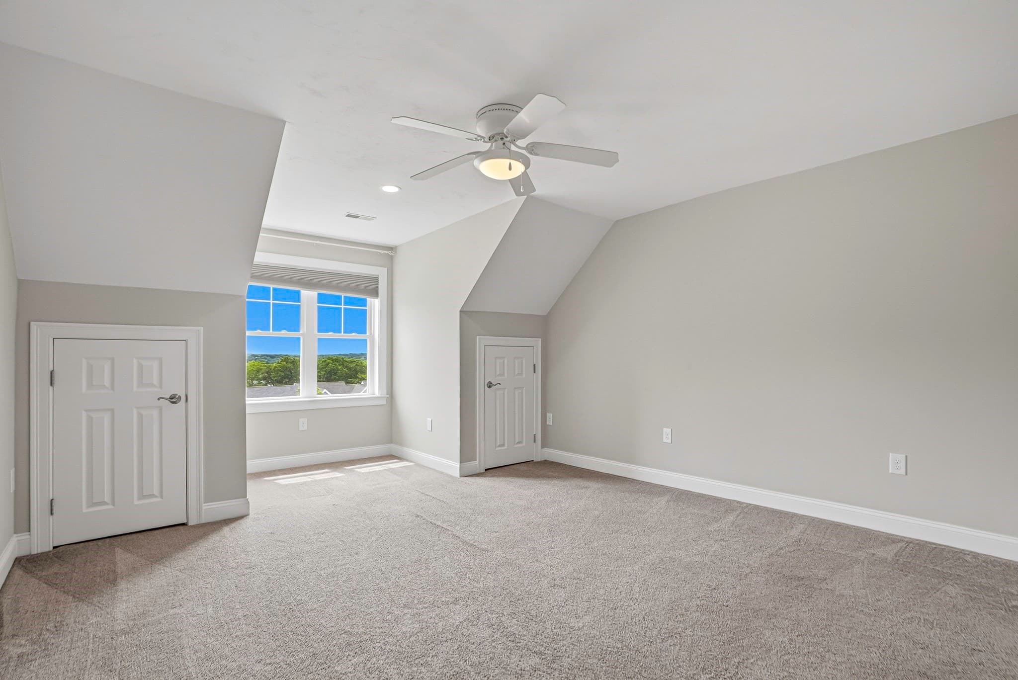 Condominium at 3 Woodbridge Court # 3, Grafton MA 01536, Grafton, photo 33 of 42