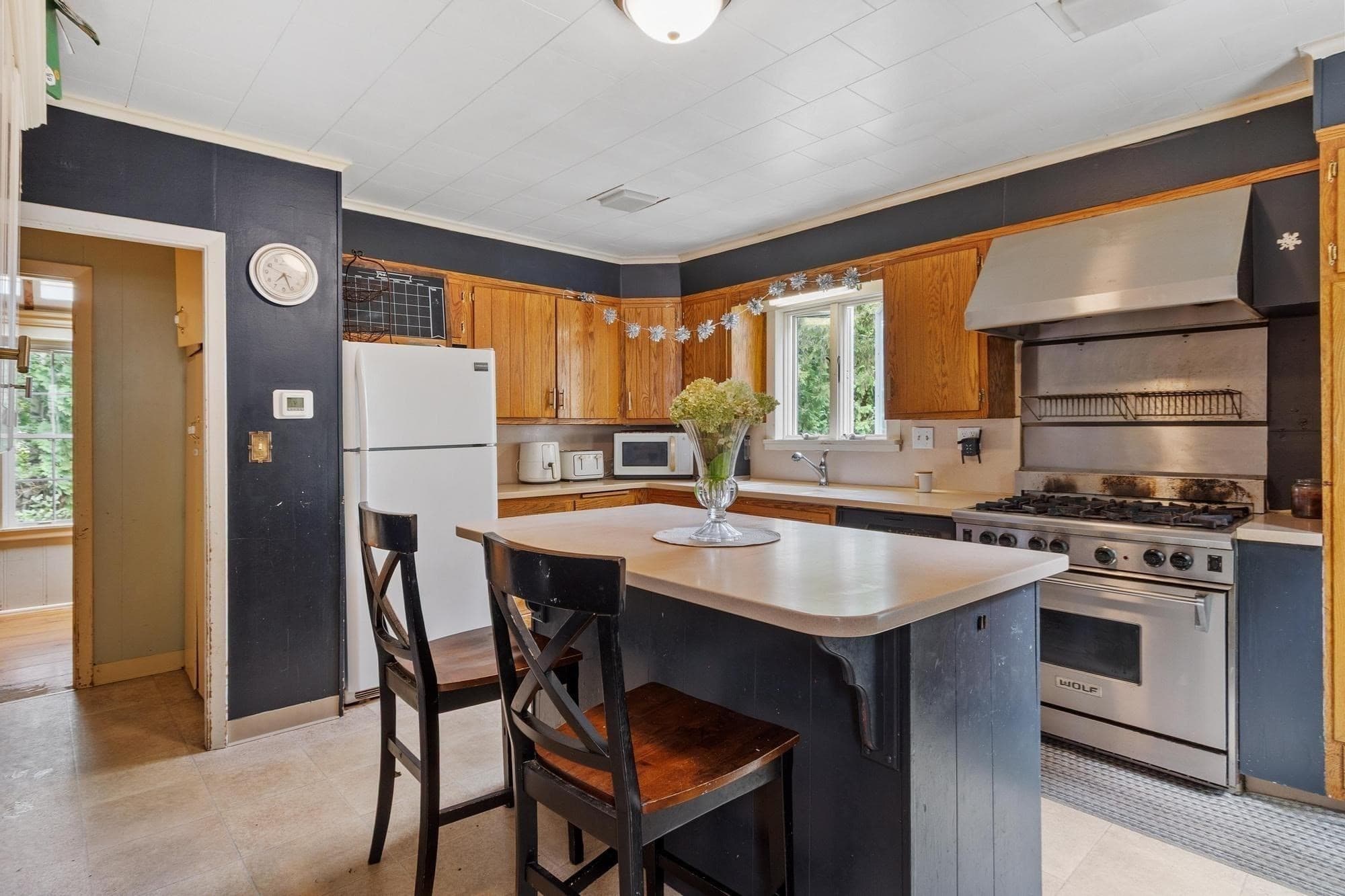 Single Family Residence at 46 Broad St, Barre MA 01005, Barre, photo 10 of 27