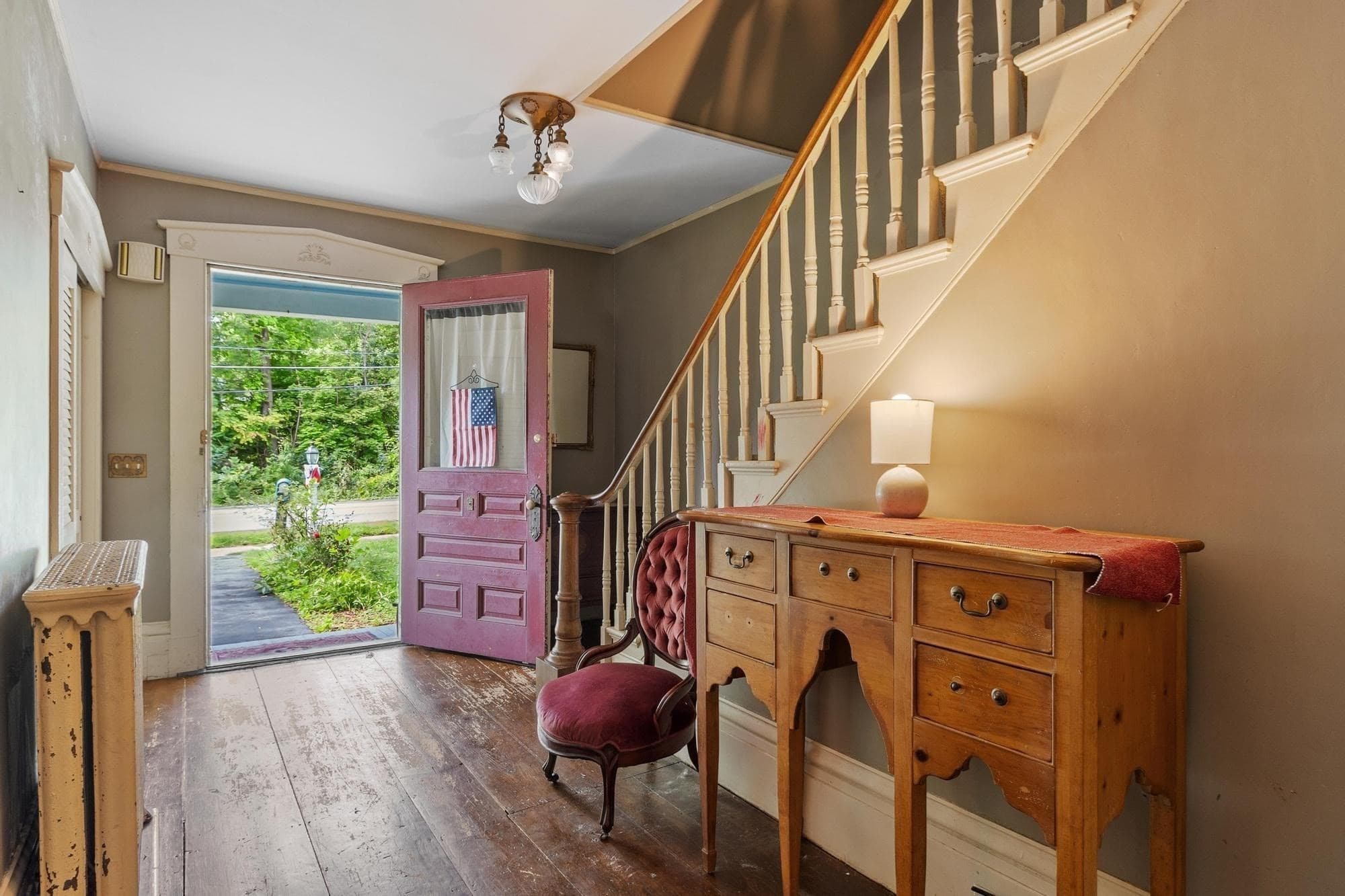 Single Family Residence at 46 Broad St, Barre MA 01005, Barre, photo 4 of 27