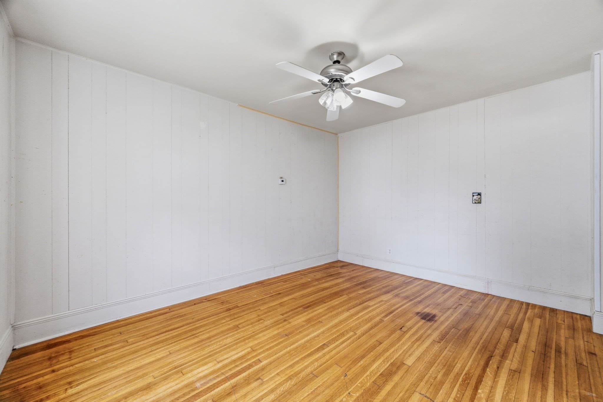 Single Family Residence at 27 Houston Pl, Lynn MA 01905, Lynn, photo 3 of 39