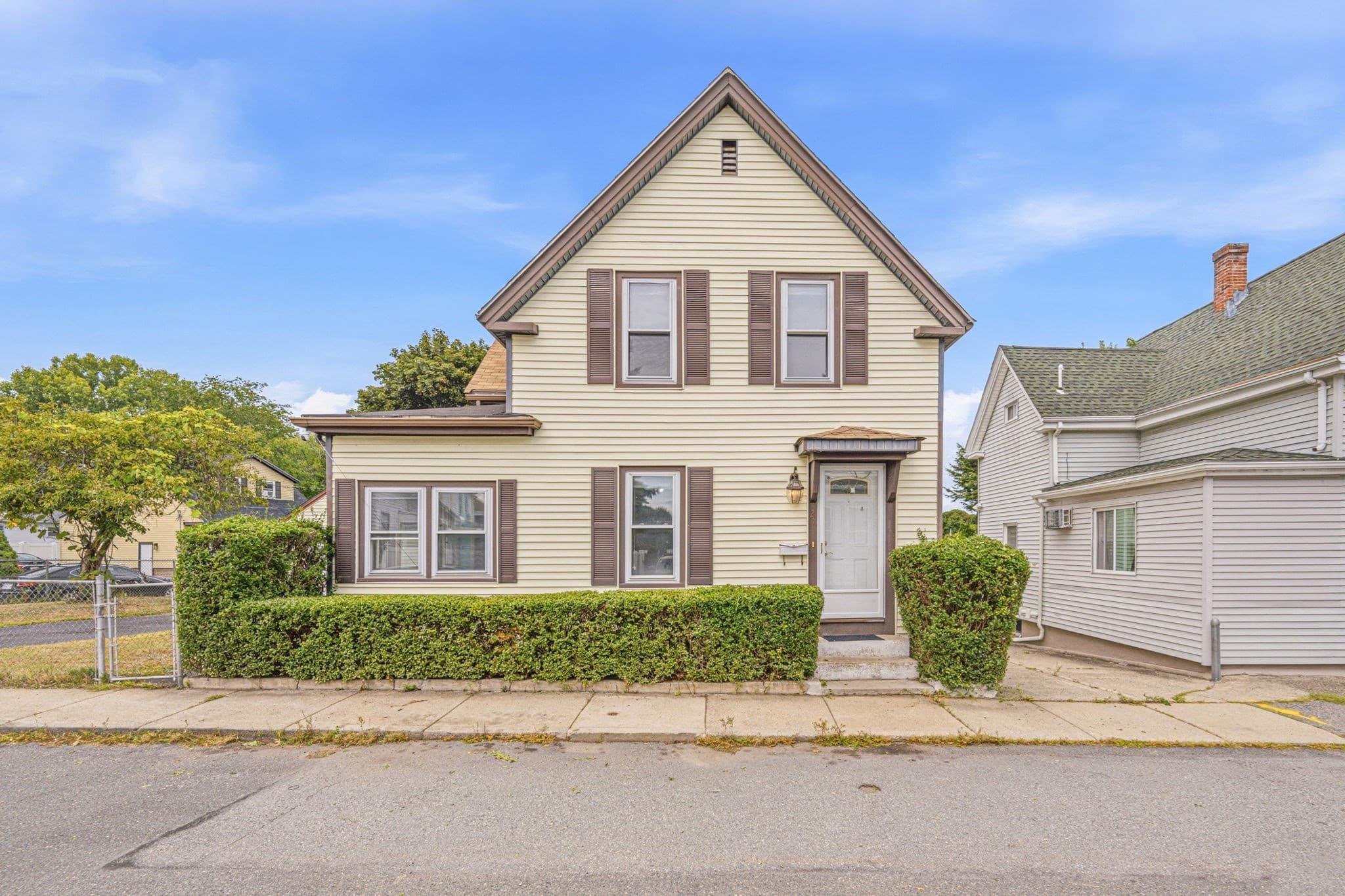 27 Houston Pl, Lynn MA 01905