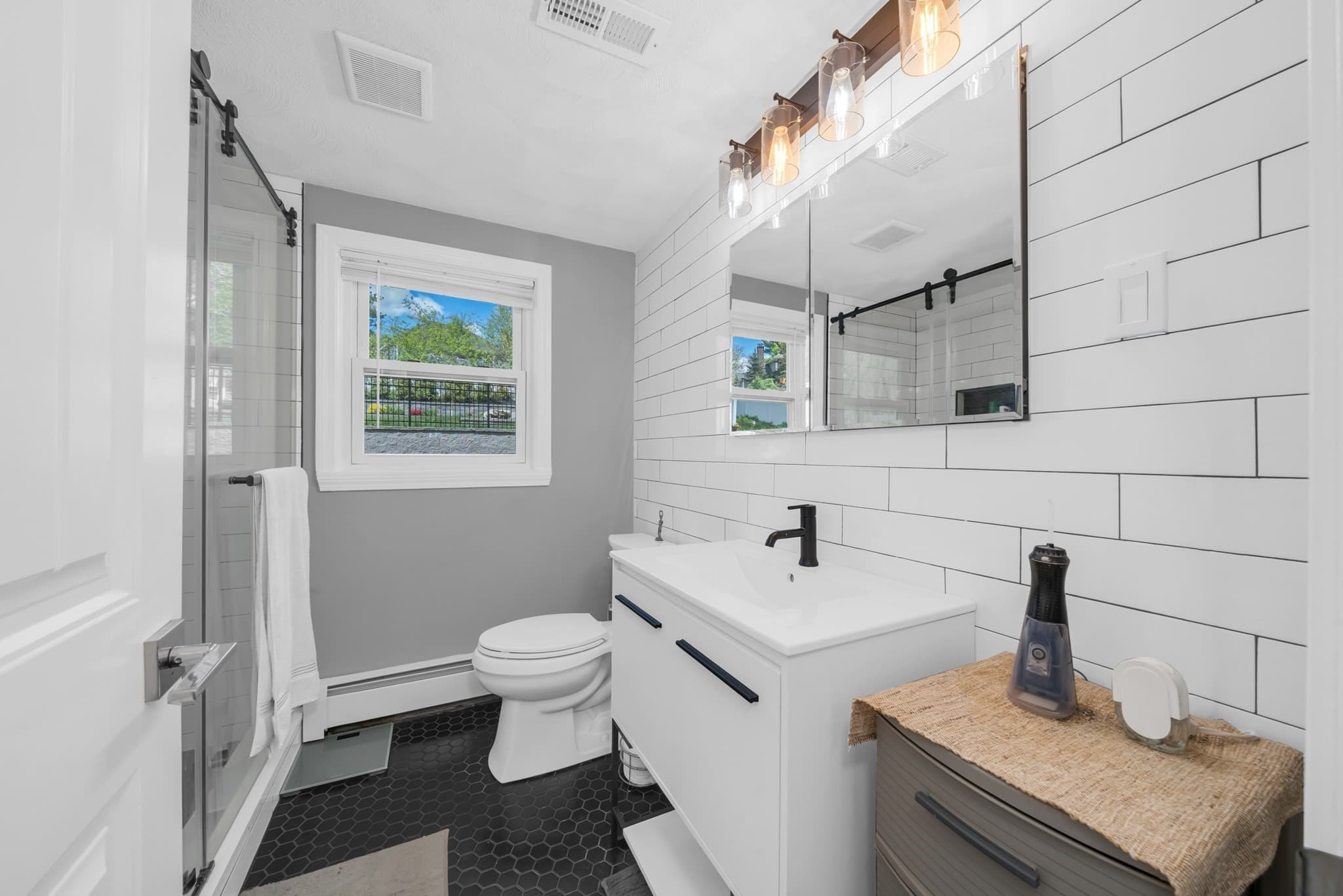 Single Family Residence at 400 Andover St, Wilmington MA 01887, Wilmington, photo 14 of 29