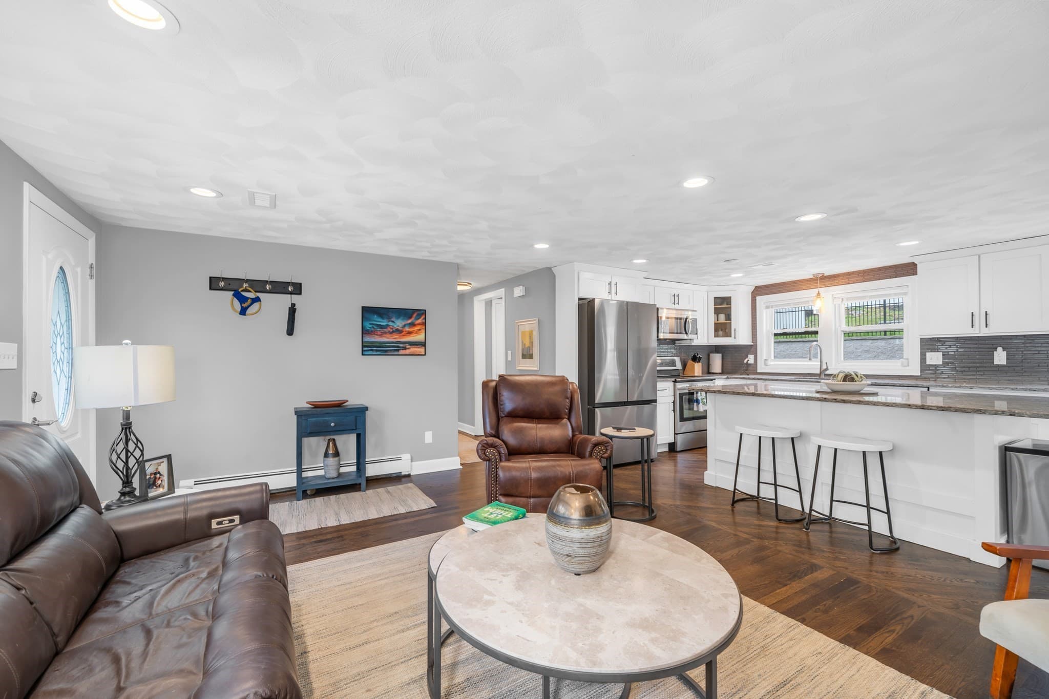 Single Family Residence at 400 Andover St, Wilmington MA 01887, Wilmington, photo 4 of 29