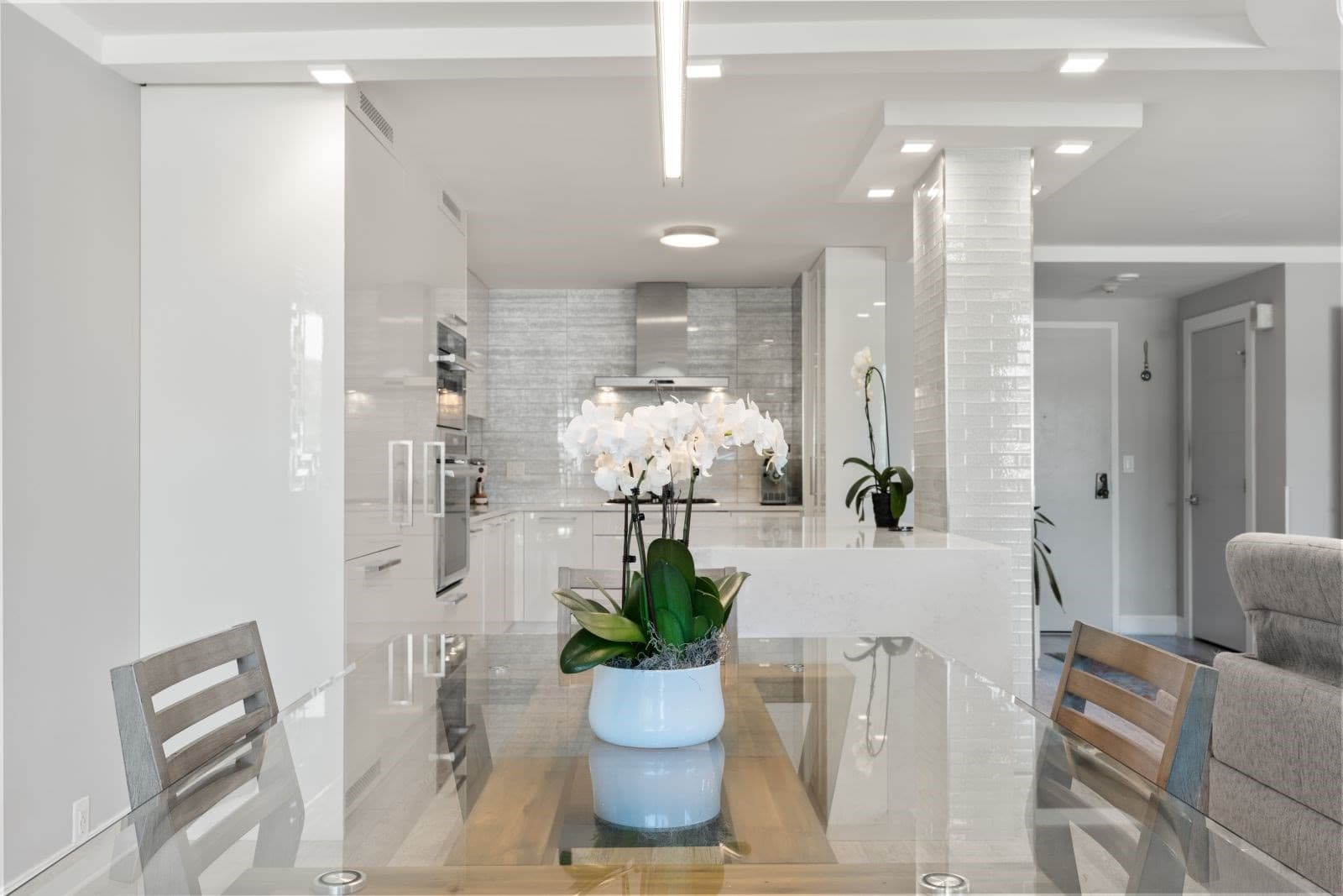 Condominium at 280 Boylston St # 308, Newton MA 02467, Newton, photo 2 of 40