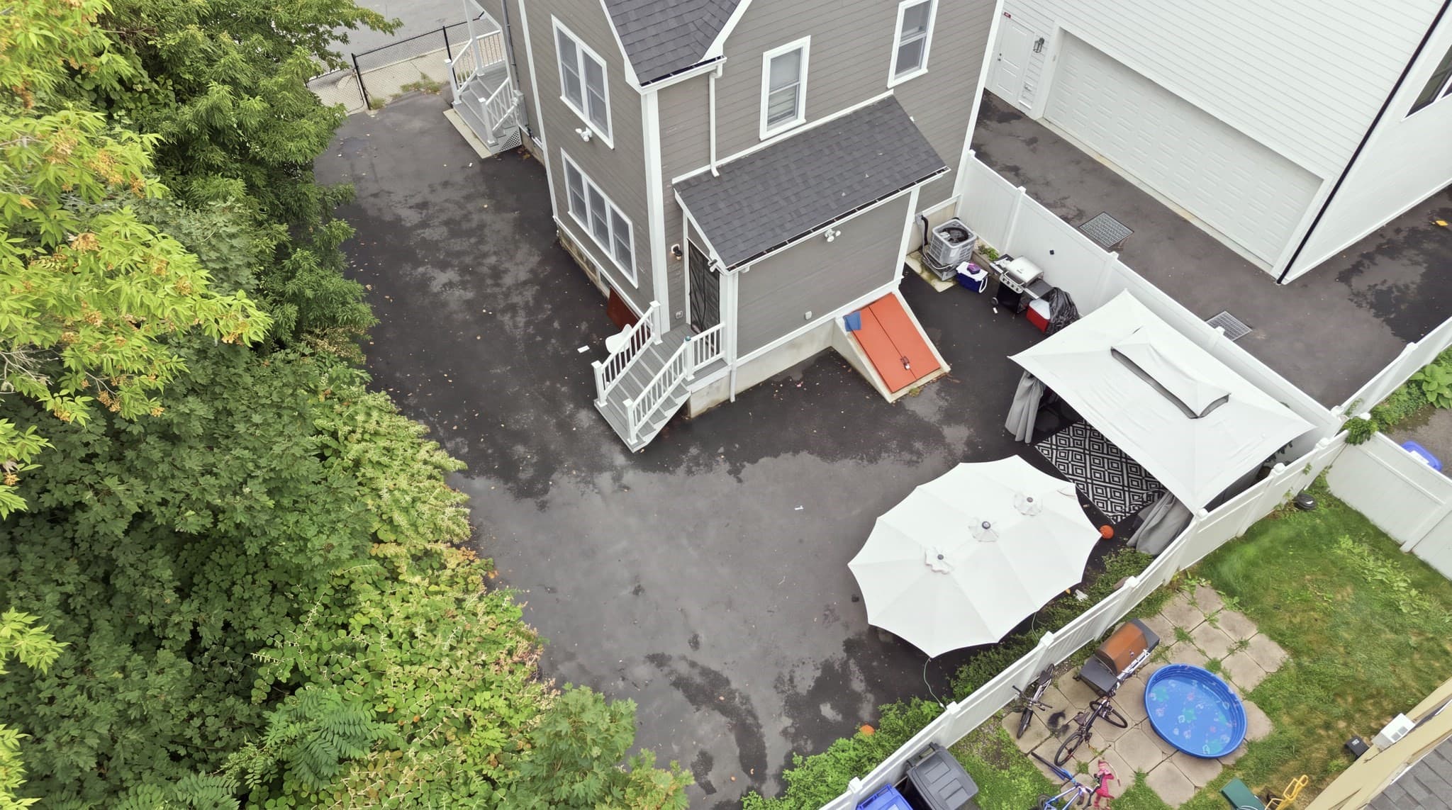 Single Family Residence at 3 Oakhurst St, Boston MA 02124, Boston, photo 7 of 40