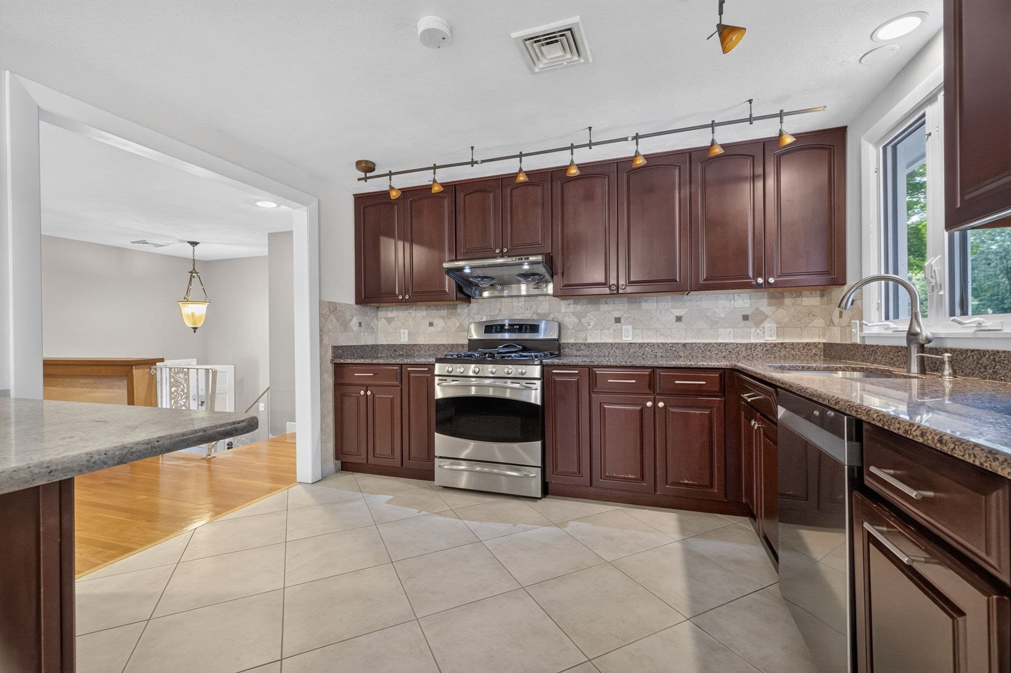 Single Family Residence at 81 Alder Rd, Westwood MA 02090, Westwood, photo 7 of 42