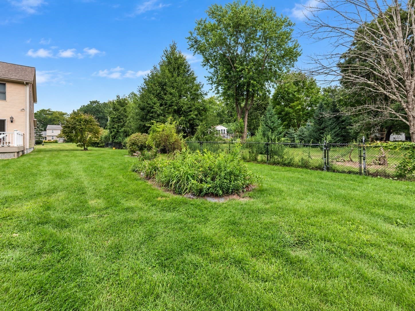 Single Family Residence at 131 Elm Street, Seekonk MA 02771, Seekonk, photo 33 of 34