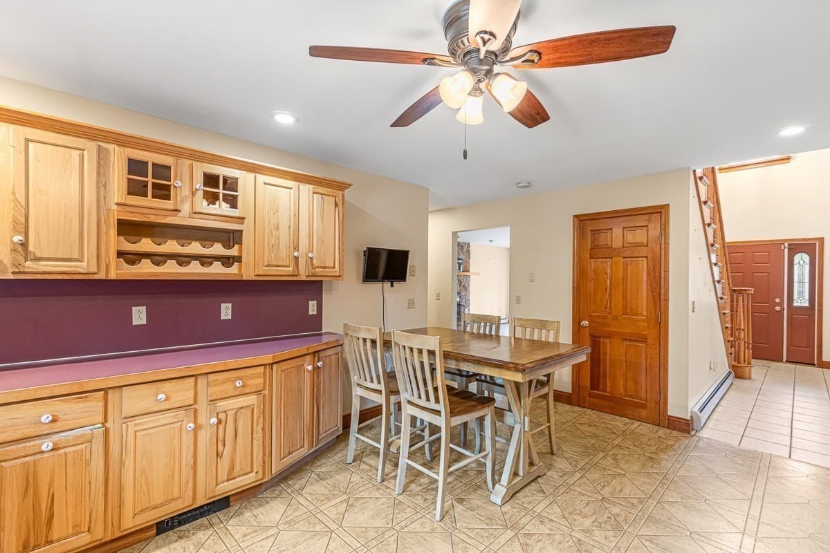 Single Family Residence at 131 Elm Street, Seekonk MA 02771, Seekonk, photo 15 of 34