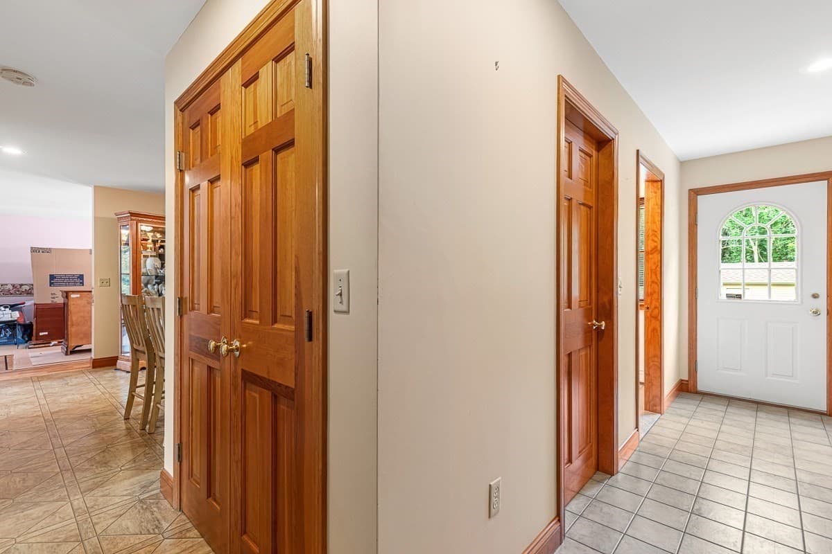 Single Family Residence at 131 Elm Street, Seekonk MA 02771, Seekonk, photo 19 of 34