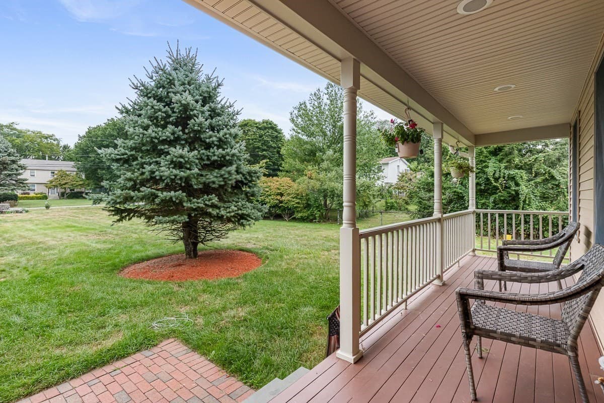 Single Family Residence at 131 Elm Street, Seekonk MA 02771, Seekonk, photo 4 of 34