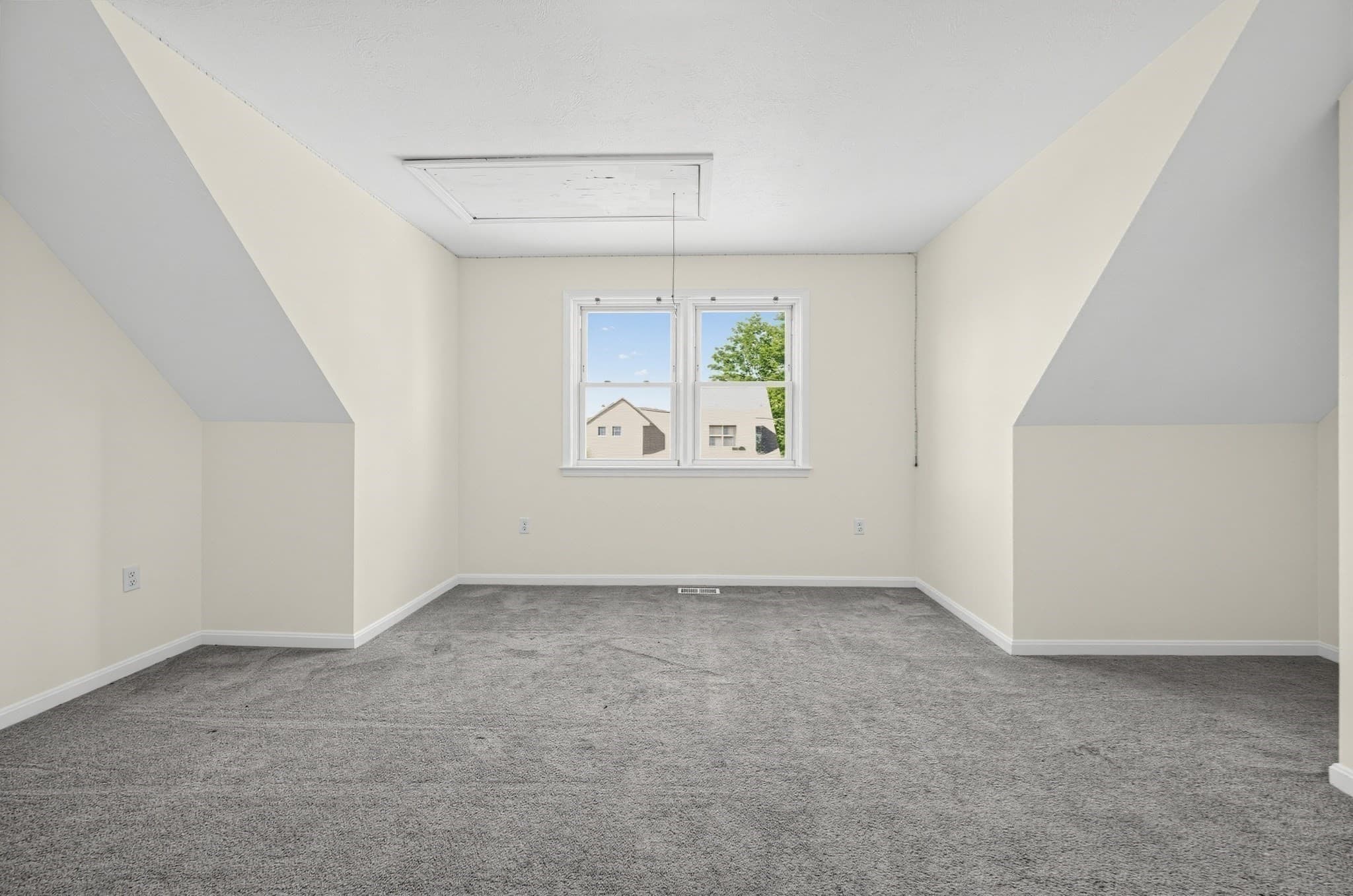 Condominium at 8 Mahogany Run # 8, Leominster MA 01453, Leominster, photo 26 of 34