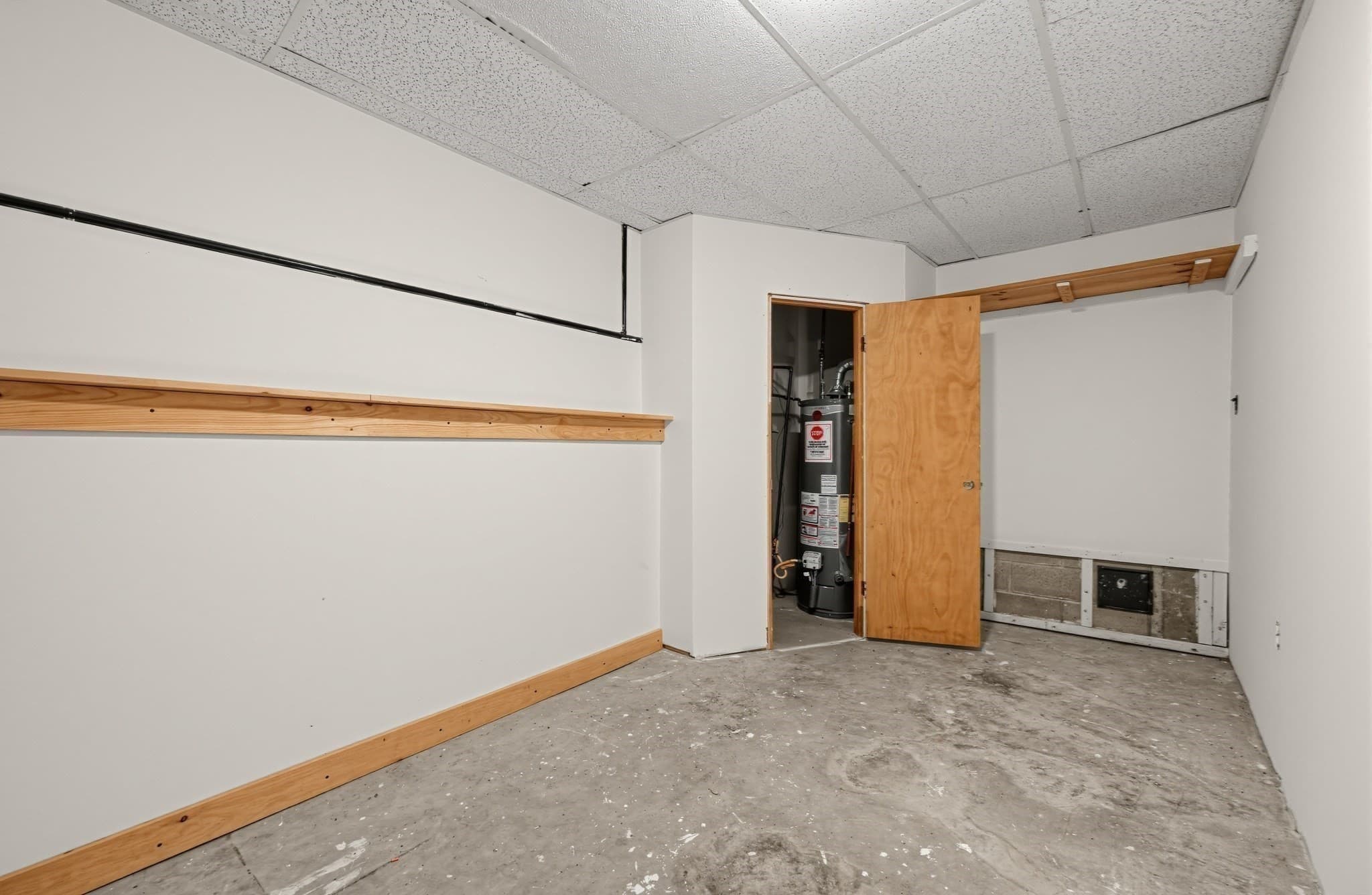 Condominium at 8 Mahogany Run # 8, Leominster MA 01453, Leominster, photo 28 of 34