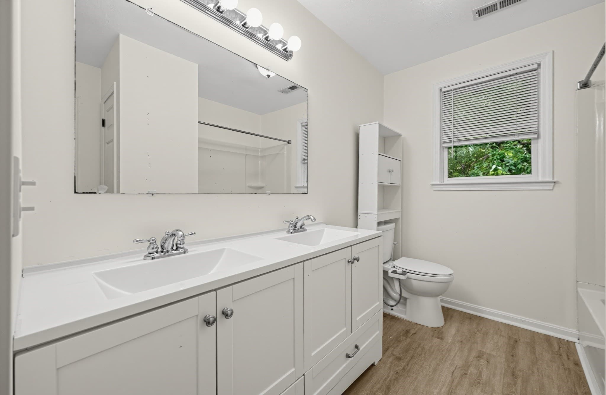 Condominium at 8 Mahogany Run # 8, Leominster MA 01453, Leominster, photo 24 of 34