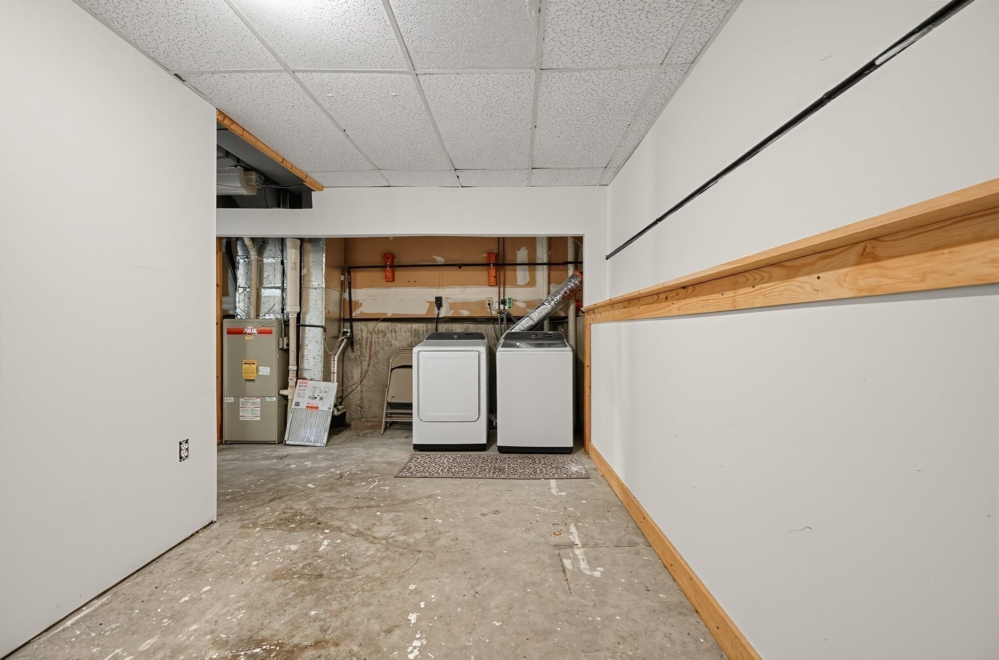 Condominium at 8 Mahogany Run # 8, Leominster MA 01453, Leominster, photo 29 of 34