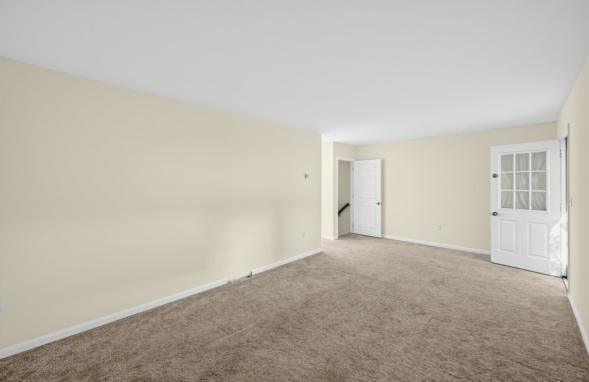 Condominium at 8 Mahogany Run # 8, Leominster MA 01453, Leominster, photo 8 of 34