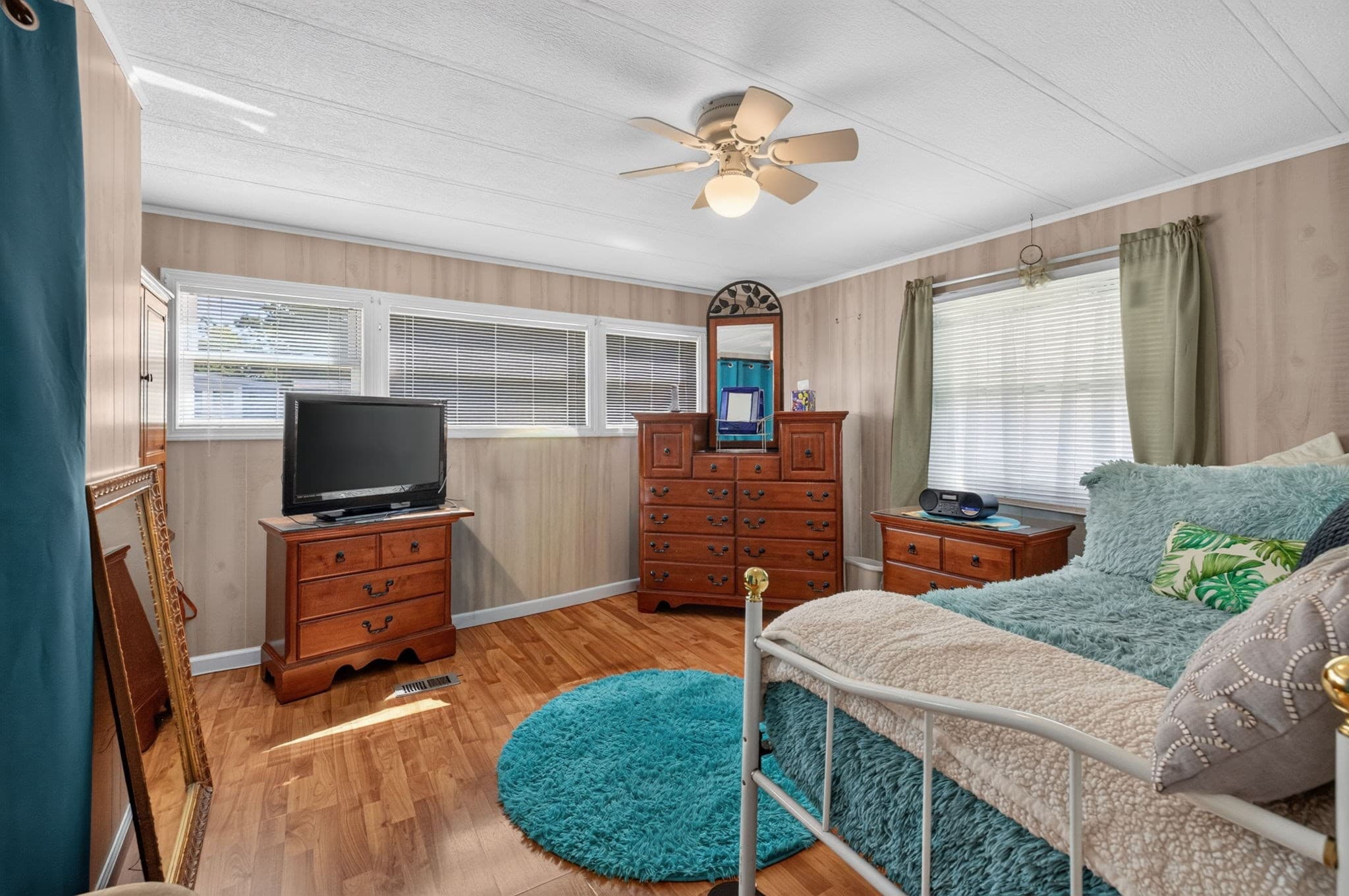 Mobile Home at 21 Dinny Lane, Plainville MA 02762, Plainville, photo 27 of 32