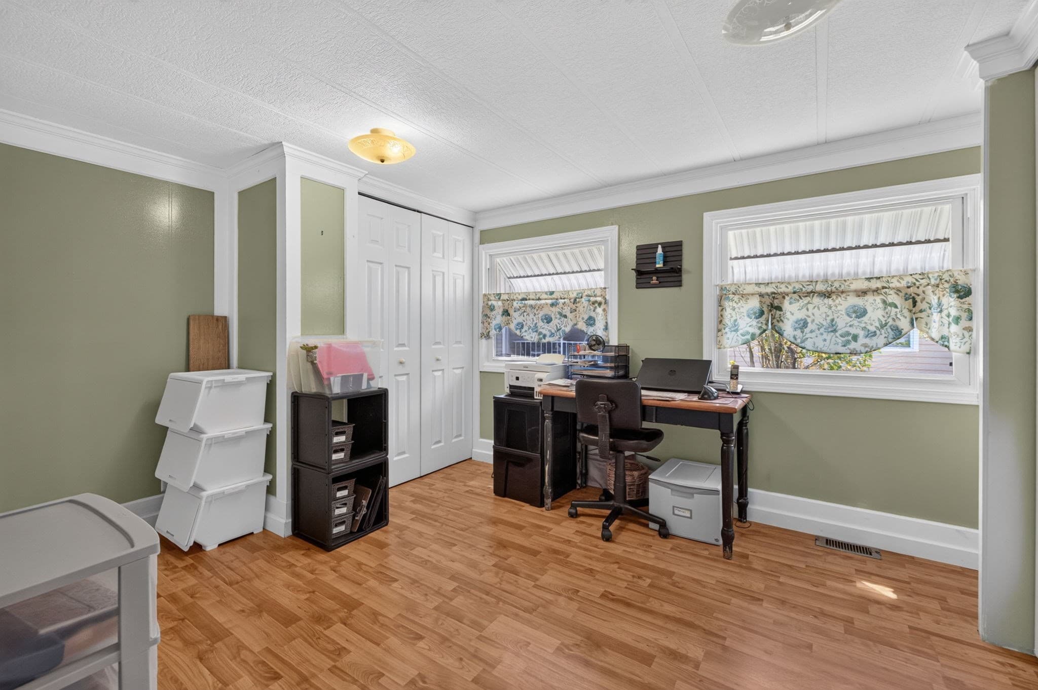 Mobile Home at 21 Dinny Lane, Plainville MA 02762, Plainville, photo 22 of 32