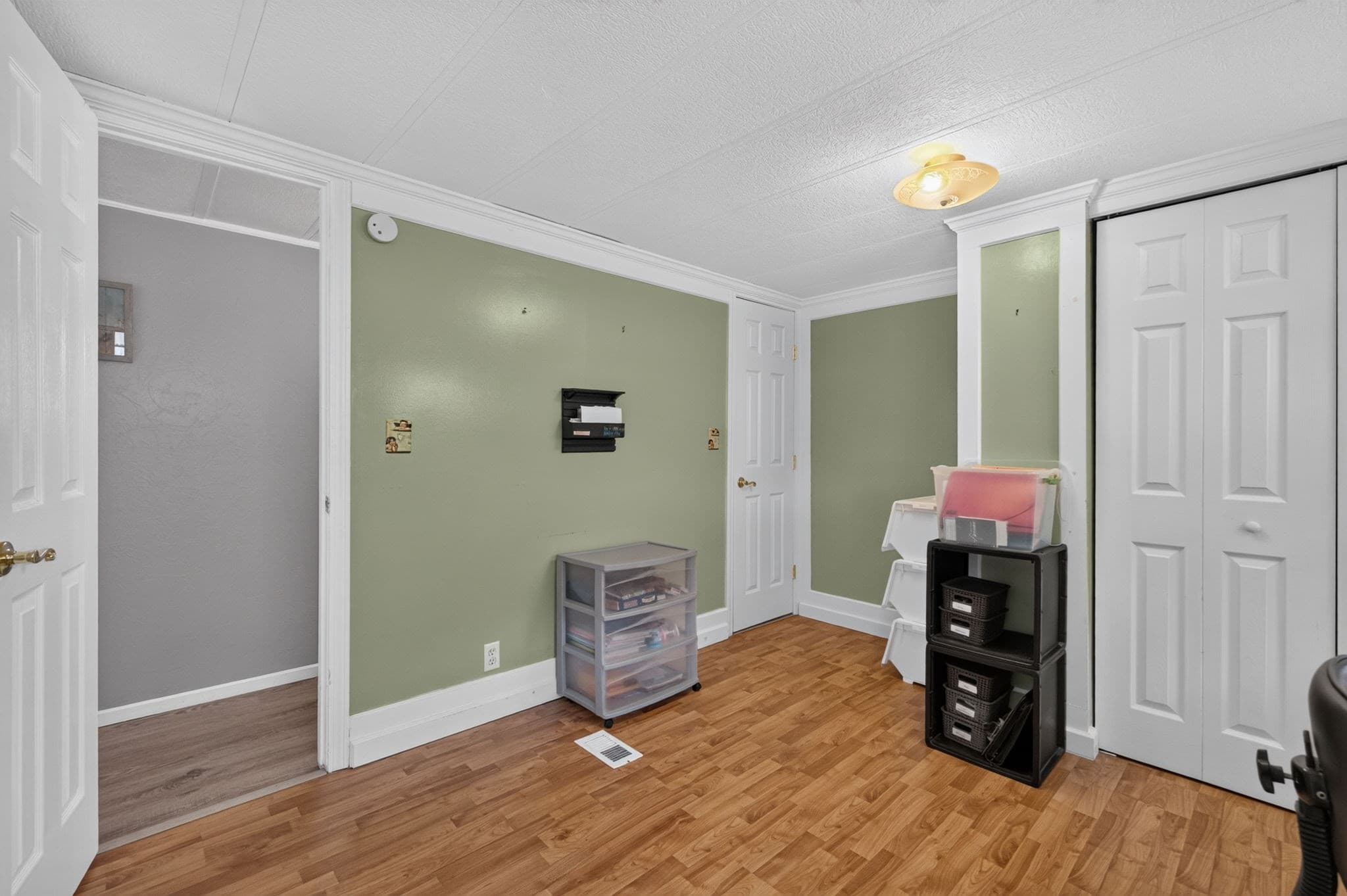 Mobile Home at 21 Dinny Lane, Plainville MA 02762, Plainville, photo 24 of 32
