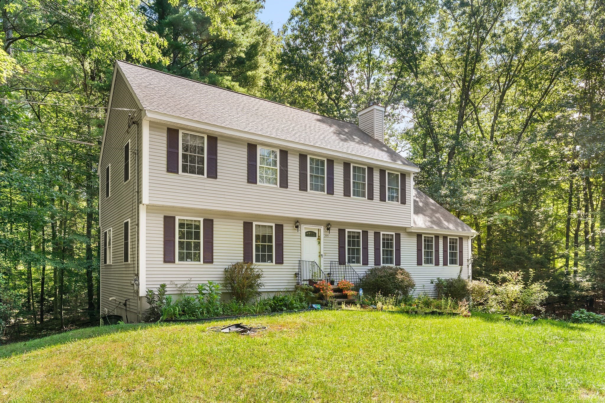 Single Family Residence at 245 Hampstead St, Methuen MA 01844, Methuen, photo 3 of 36