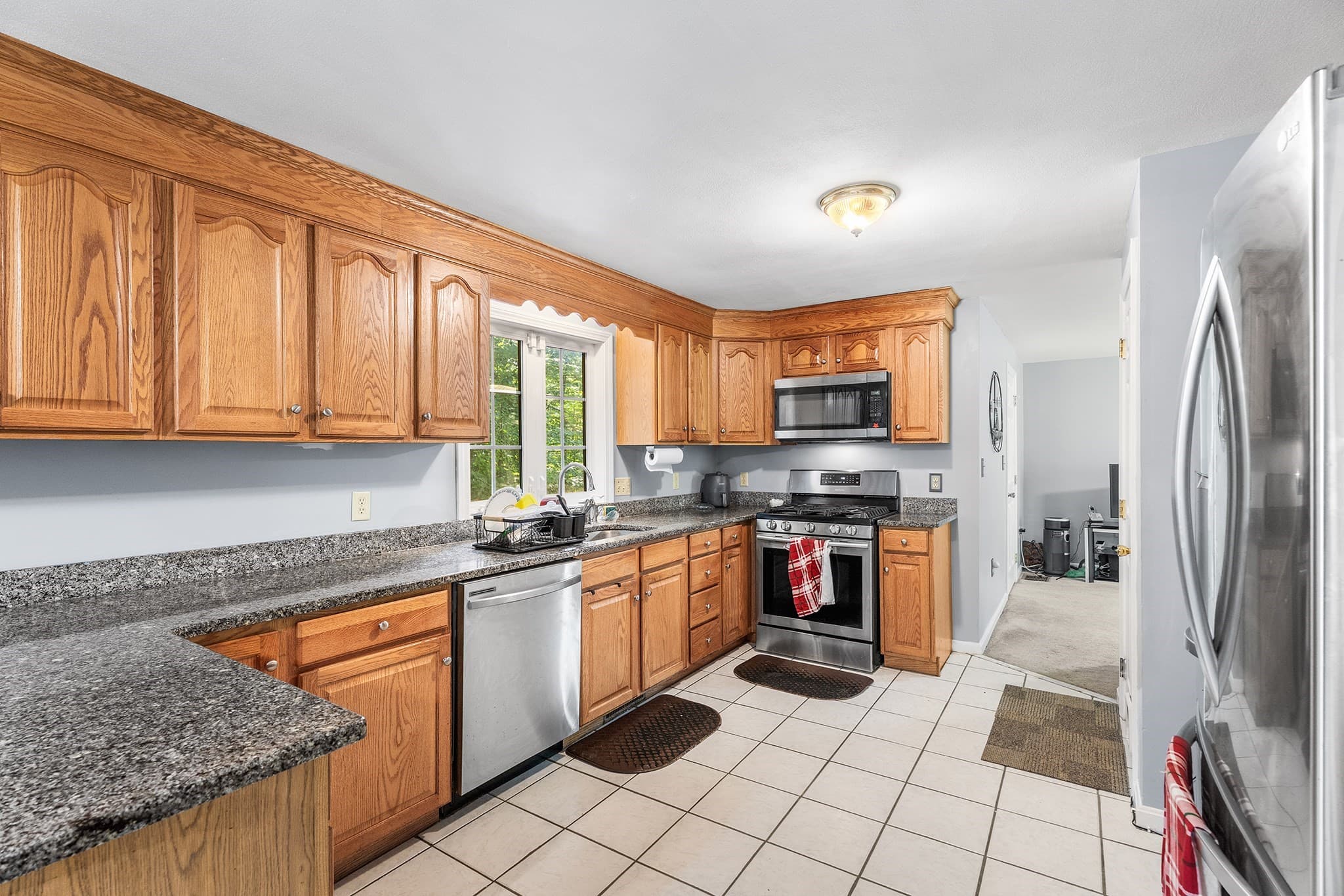 Single Family Residence at 245 Hampstead St, Methuen MA 01844, Methuen, photo 10 of 36