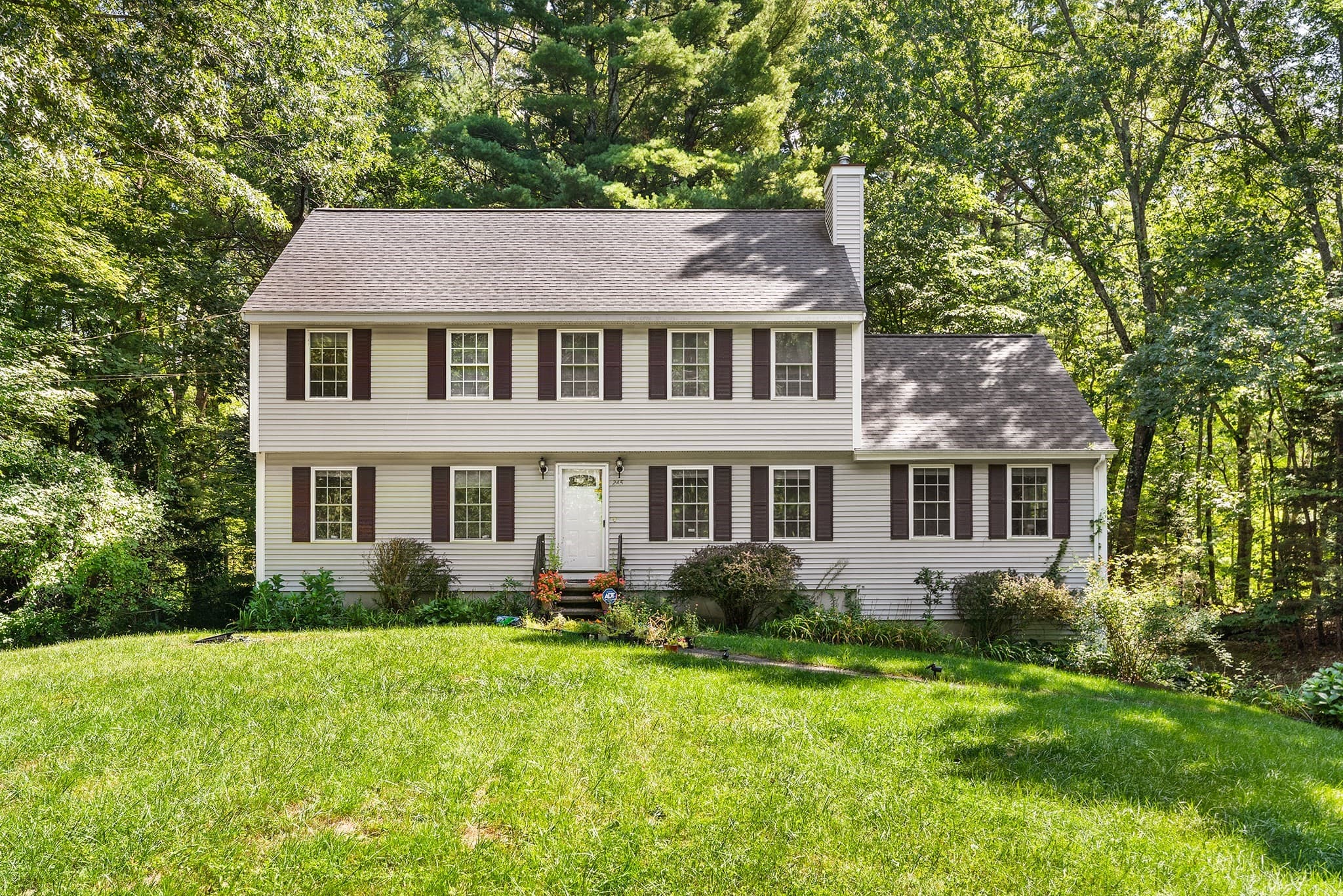 Single Family Residence at 245 Hampstead St, Methuen MA 01844, Methuen, photo 4 of 36