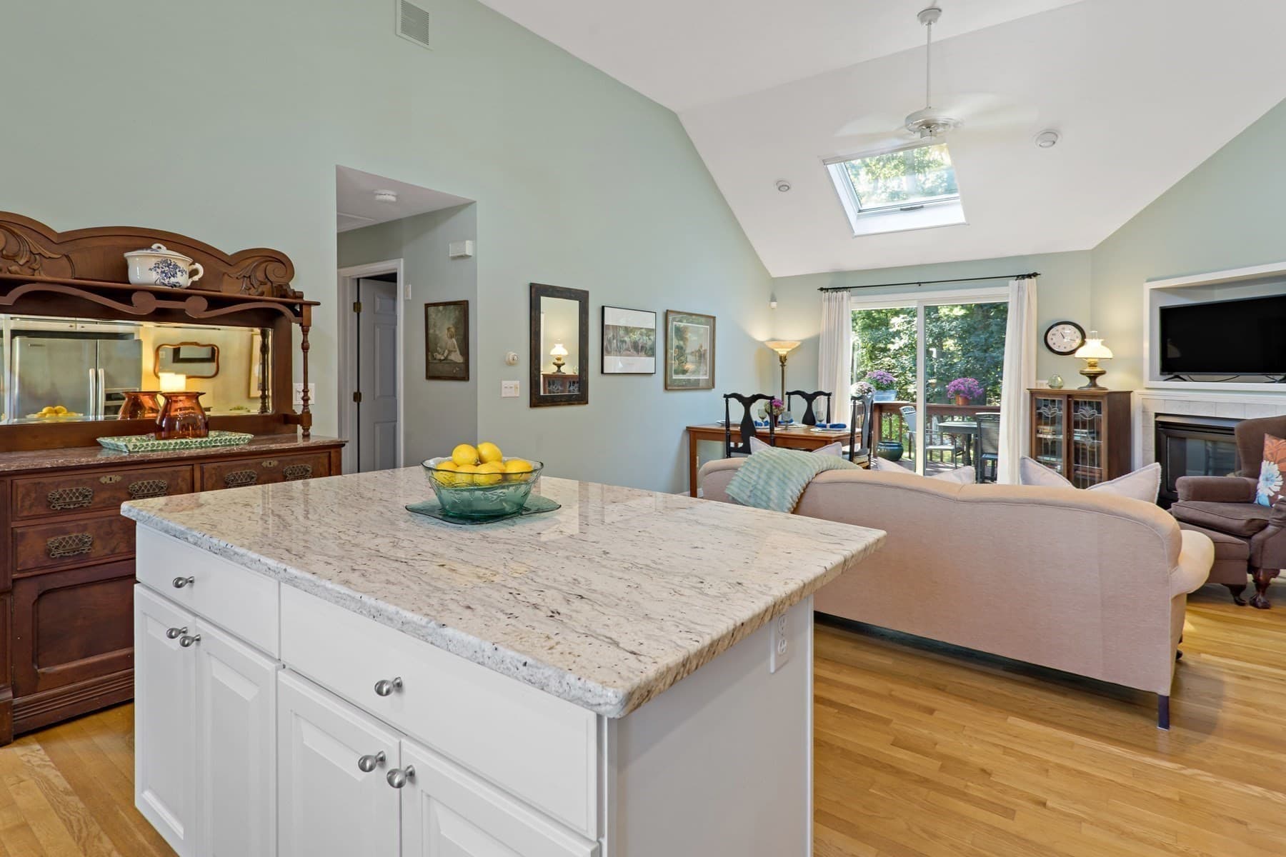 Condominium at 393 North Falmouth Hwy # 9, Falmouth MA 02556, Falmouth, photo 9 of 24