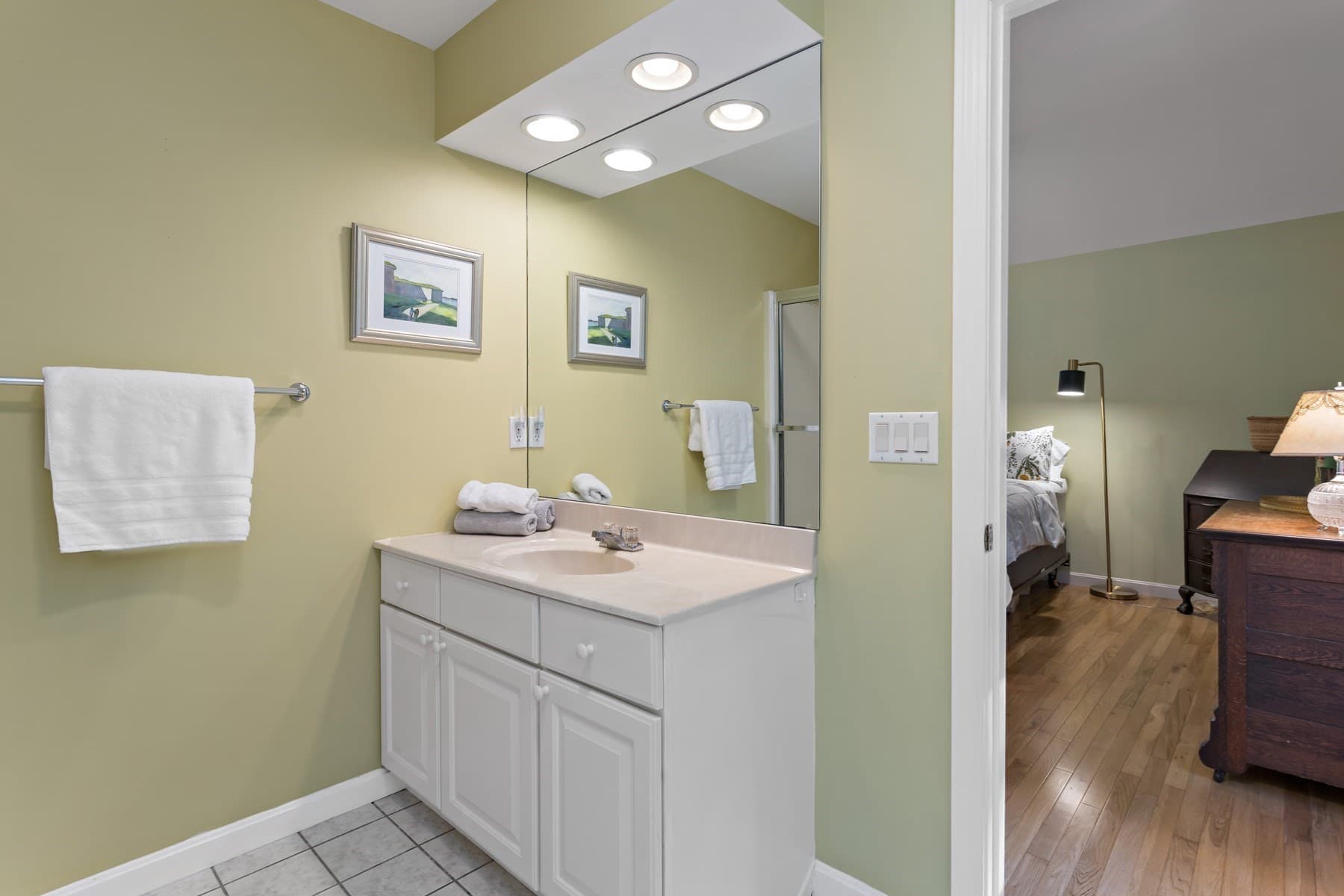 Condominium at 393 North Falmouth Hwy # 9, Falmouth MA 02556, Falmouth, photo 18 of 24