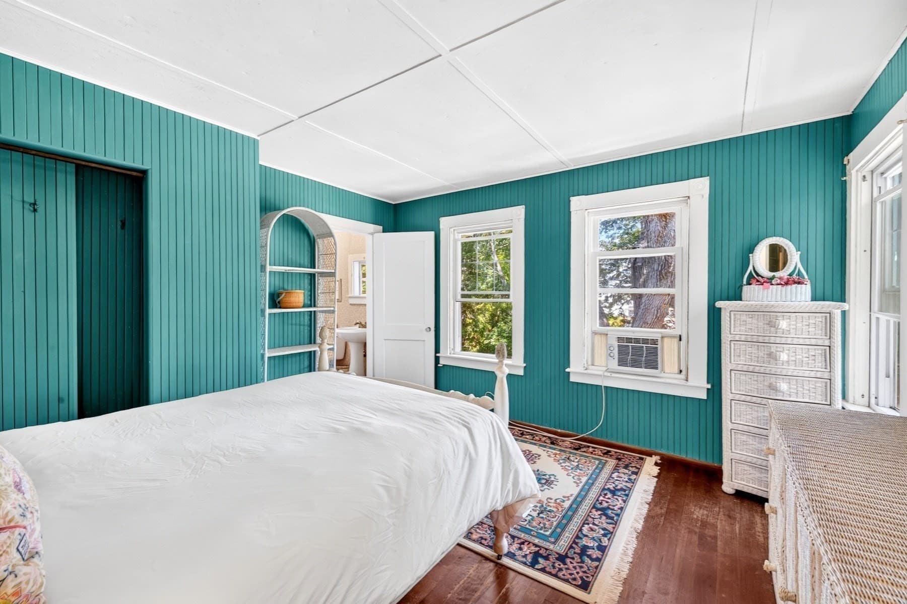 Single Family Residence at 34 Pequossett Ave, Falmouth MA 02556, Falmouth, photo 18 of 42
