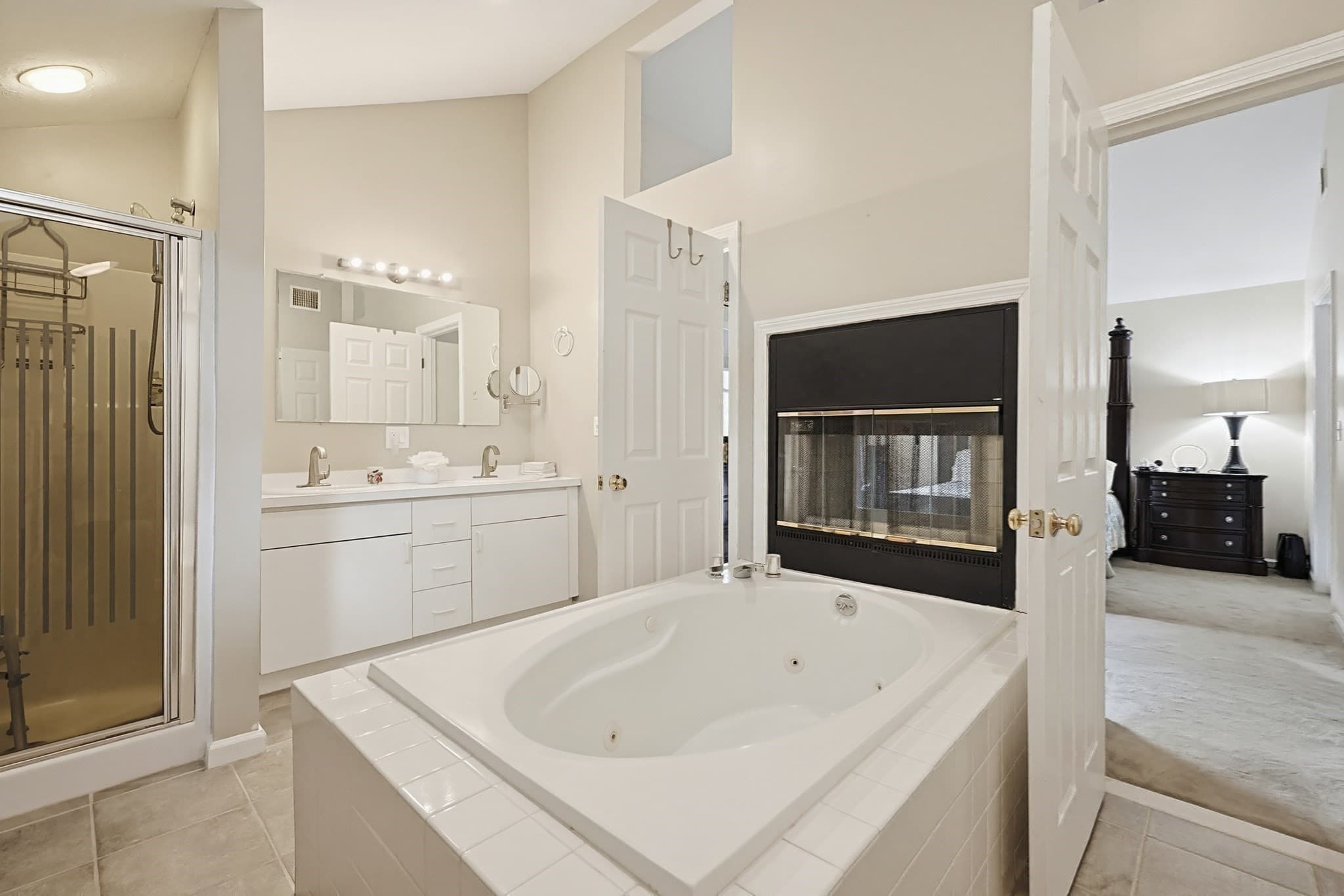 Condominium at 81 Arrowhead Cir # 81, Ashland MA 01721, Ashland, photo 15 of 20