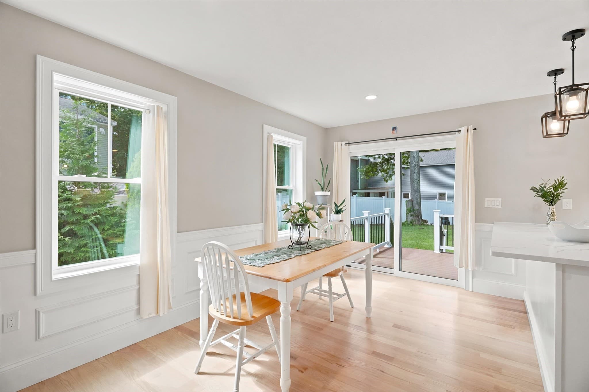 Single Family Residence at 6 Mcdonald Rd, Wilmington MA 01887, Wilmington, photo 9 of 41