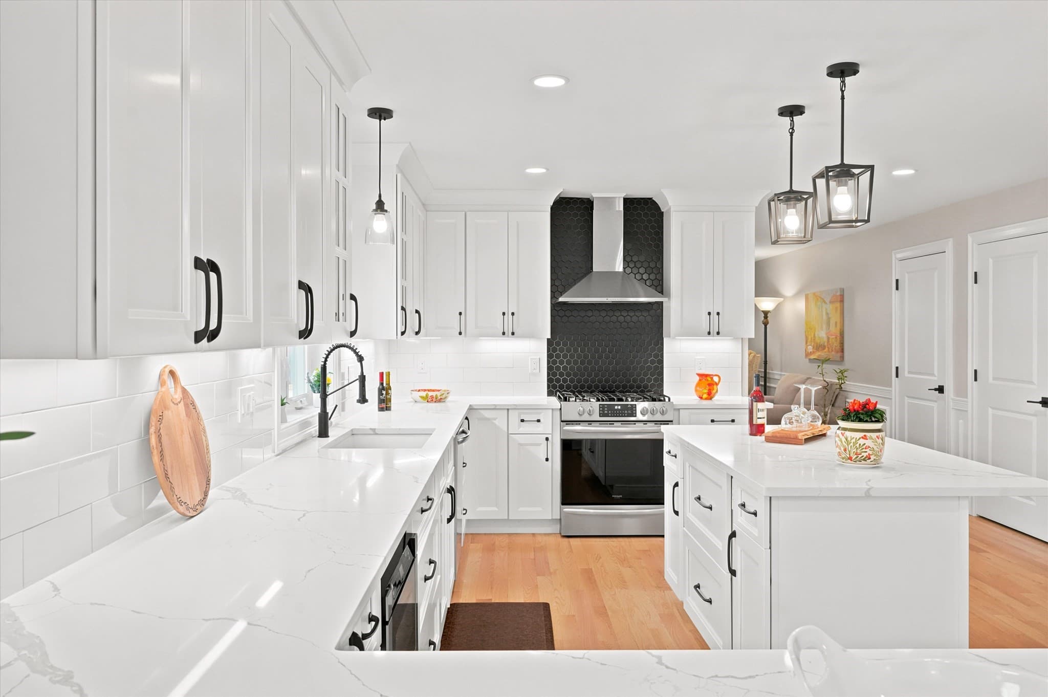 Single Family Residence at 6 Mcdonald Rd, Wilmington MA 01887, Wilmington, photo 10 of 41