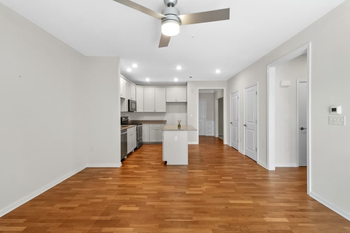 Condominium at 70 Trotter Rd # 4304, Weymouth MA 02190, Weymouth, photo 17 of 36