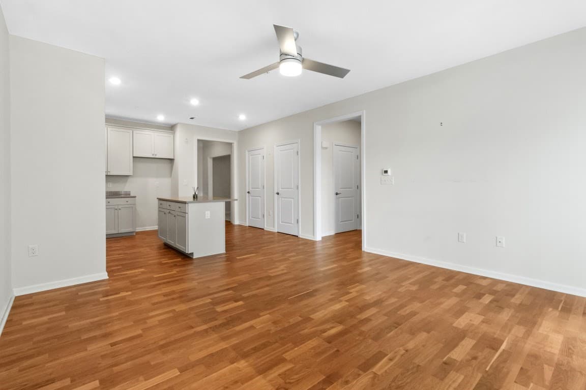 Condominium at 70 Trotter Rd # 4304, Weymouth MA 02190, Weymouth, photo 16 of 36