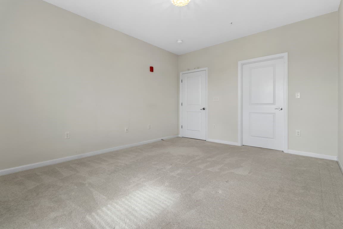 Condominium at 70 Trotter Rd # 4304, Weymouth MA 02190, Weymouth, photo 12 of 36
