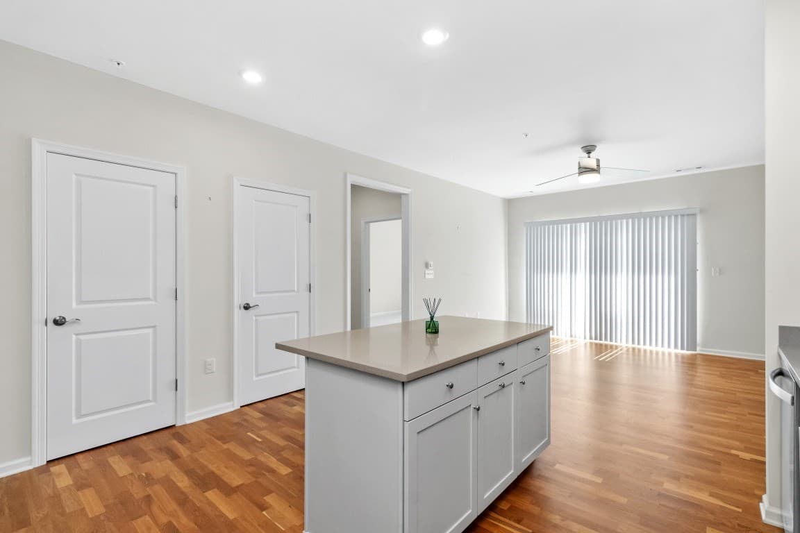 Condominium at 70 Trotter Rd # 4304, Weymouth MA 02190, Weymouth, photo 22 of 36