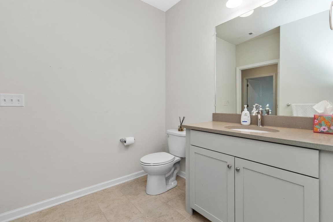 Condominium at 70 Trotter Rd # 4304, Weymouth MA 02190, Weymouth, photo 29 of 36