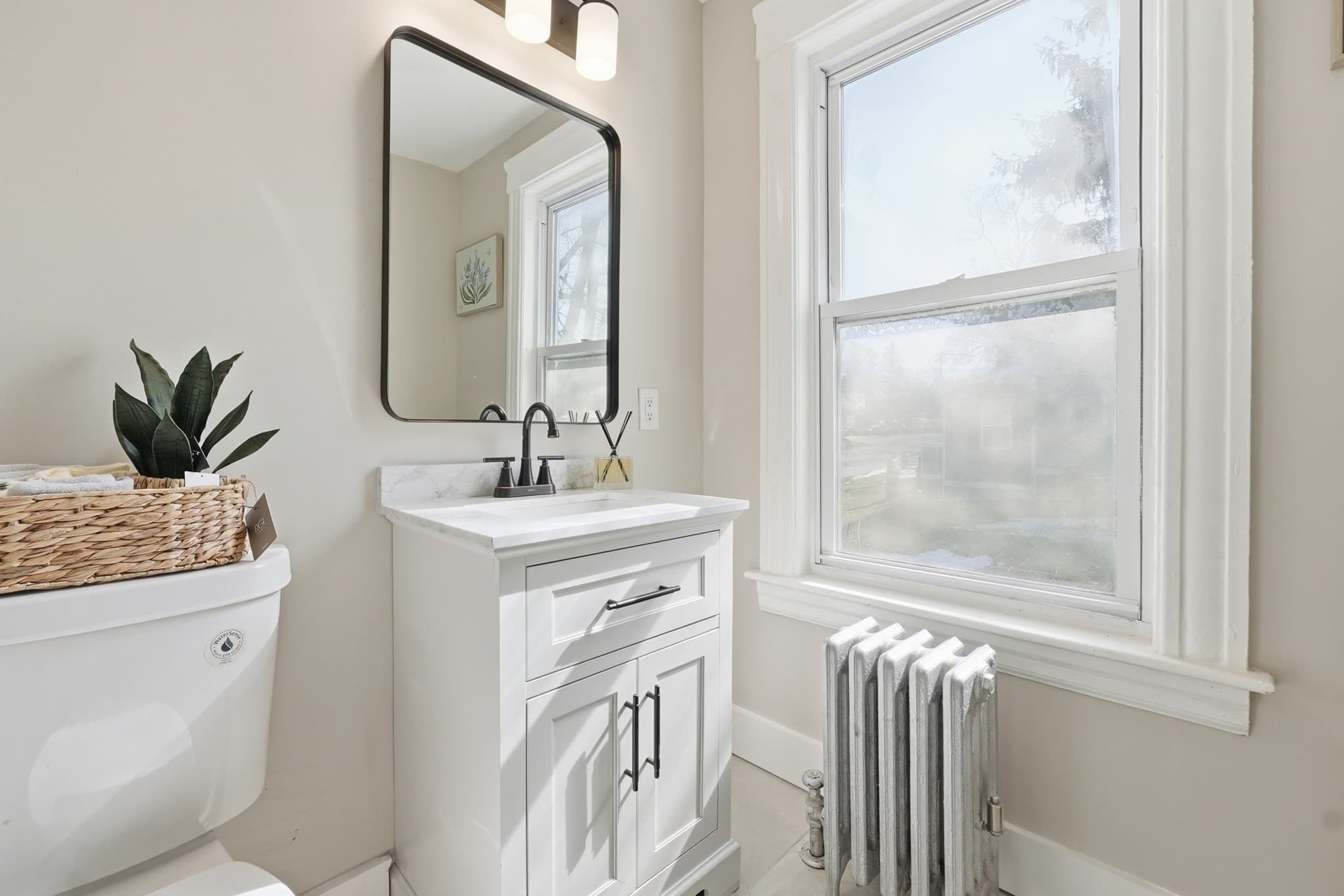 Single Family Residence at 36 Central St, Auburn MA 01501, Auburn, photo 16 of 29