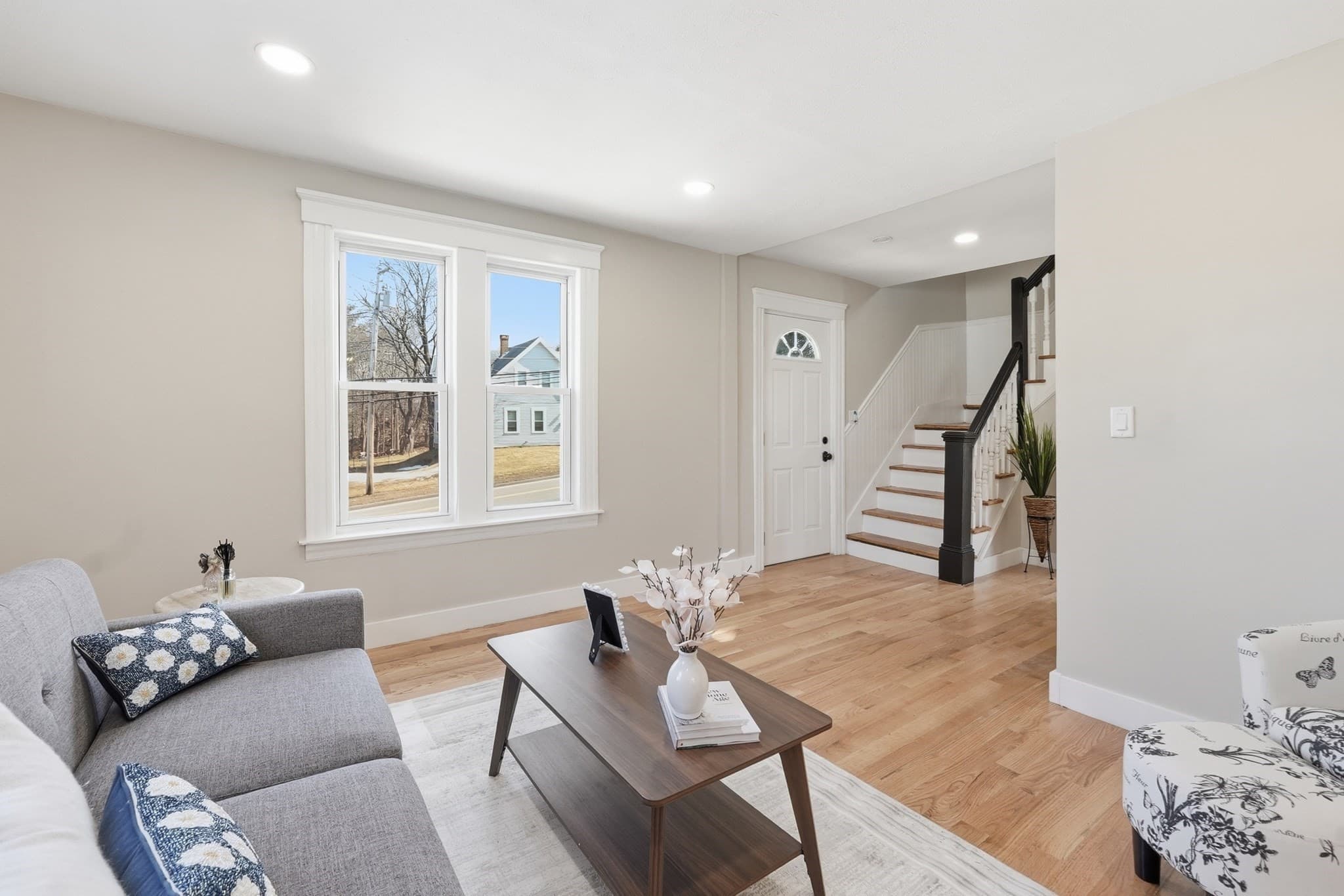 Single Family Residence at 36 Central St, Auburn MA 01501, Auburn, photo 10 of 29