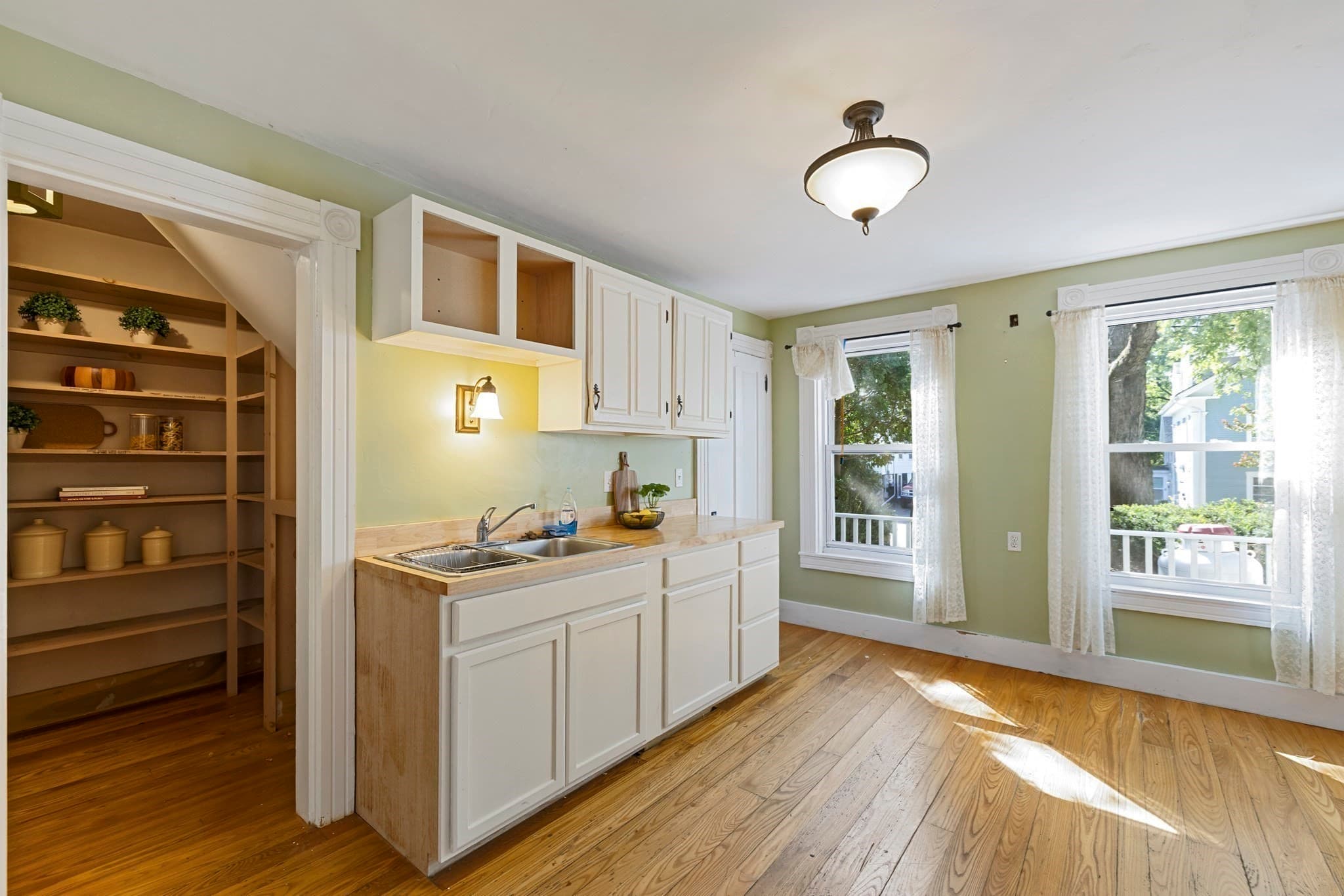 Single Family Residence at 10 Spring St, North Brookfield MA 01535, North Brookfield, photo 14 of 42